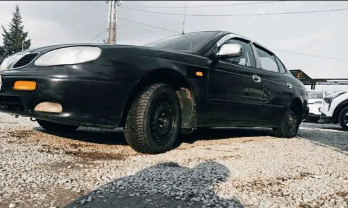 Daewoo Leganza 1998