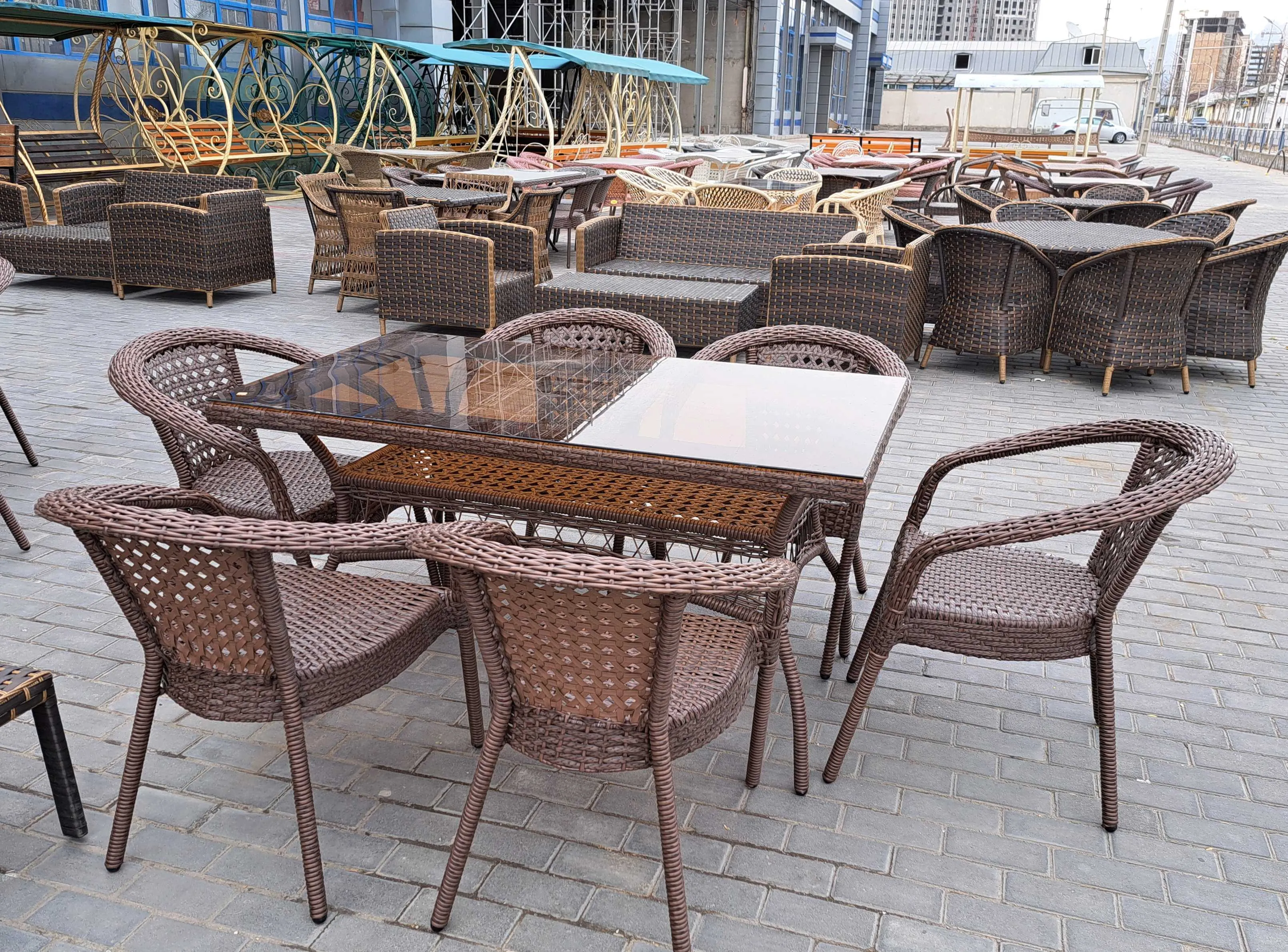 Стол стуля плитион