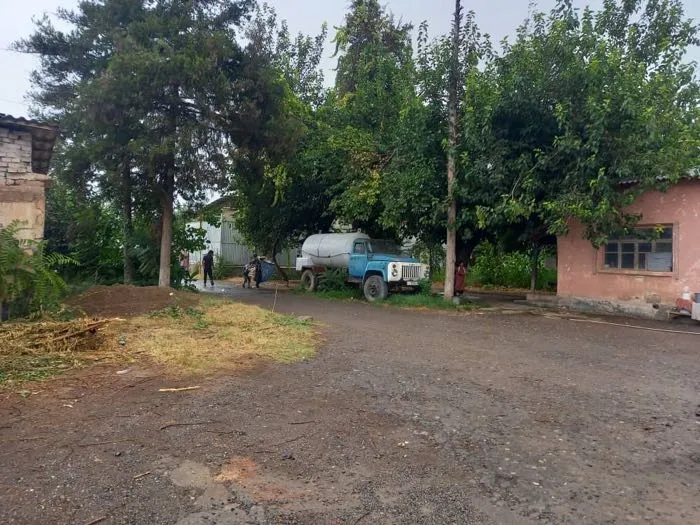 Продажа постройки с земельным участком