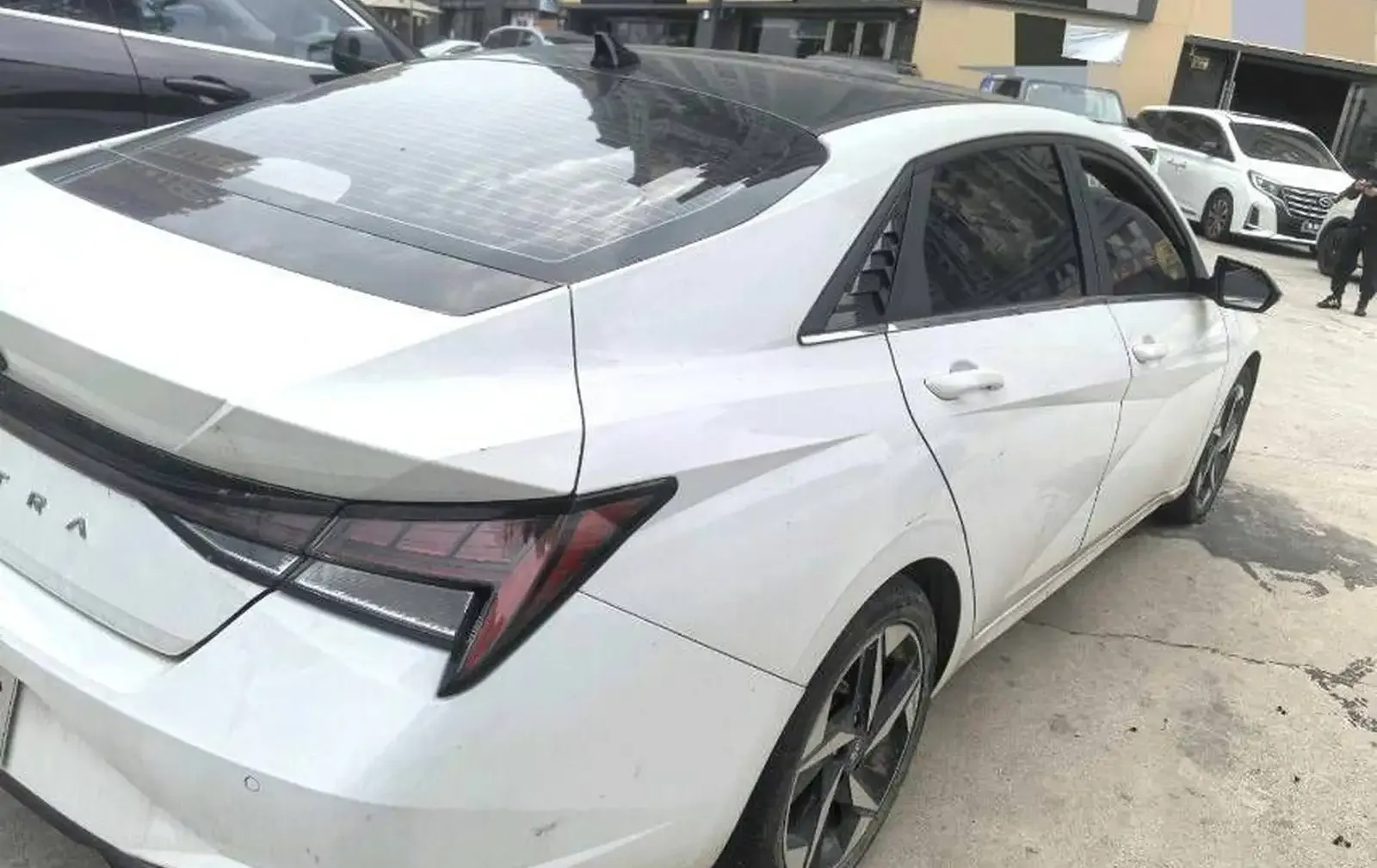 Hyundai Elantra 2021