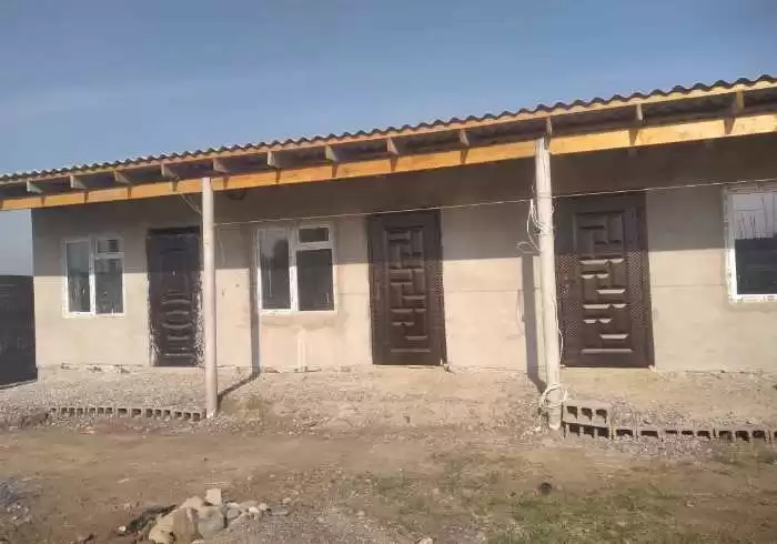 1 этажный, 3-комн. дом, 135 м², 909660896 соток, Бозори Хочи.Шариф