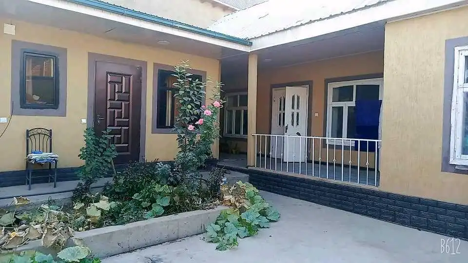 1 этажный, 5-комн. дом, 4 м², 4 соток, 4 соток, Ру ба руи бозори Кушониён.Сомони