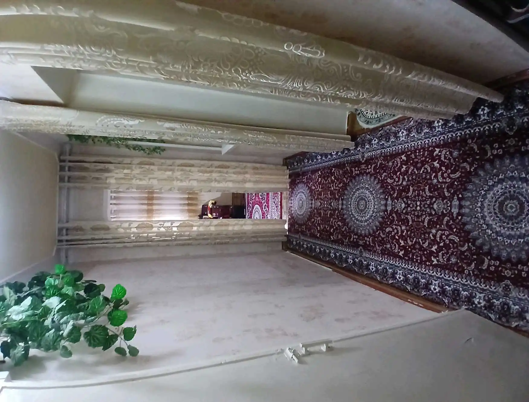 3-к квартира, 2 этаж, 47 м², савхози файзали саидов