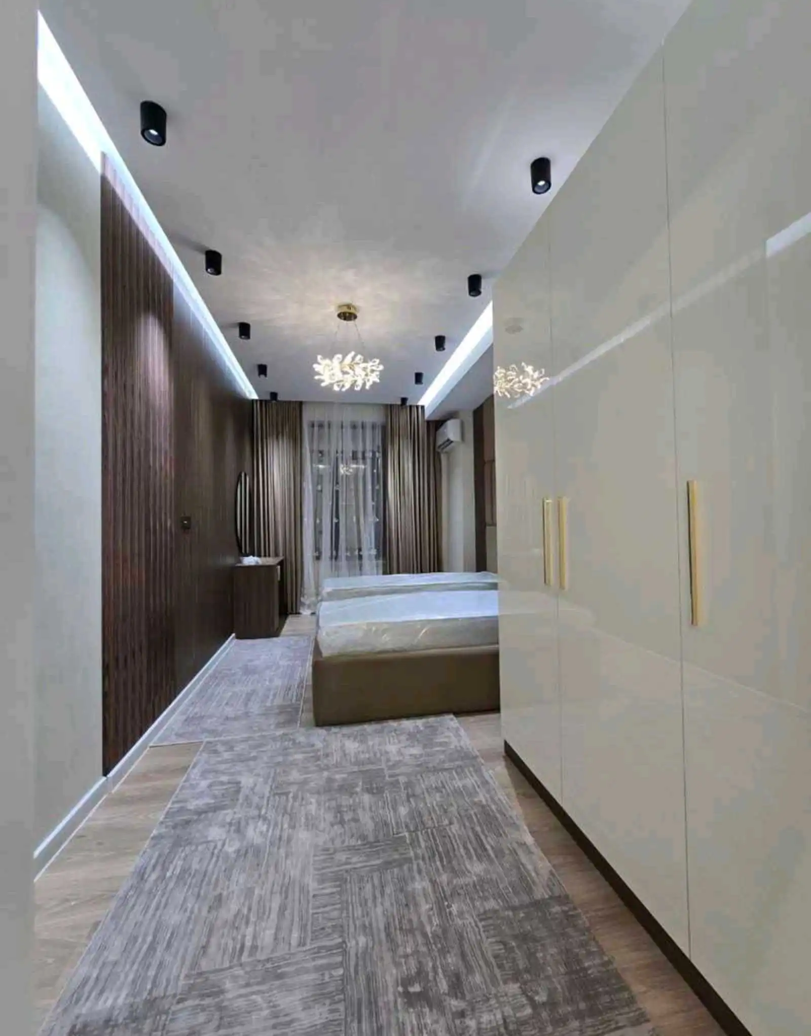 3-к квартира, 13 этаж, 103 м², Исмоил Сомони