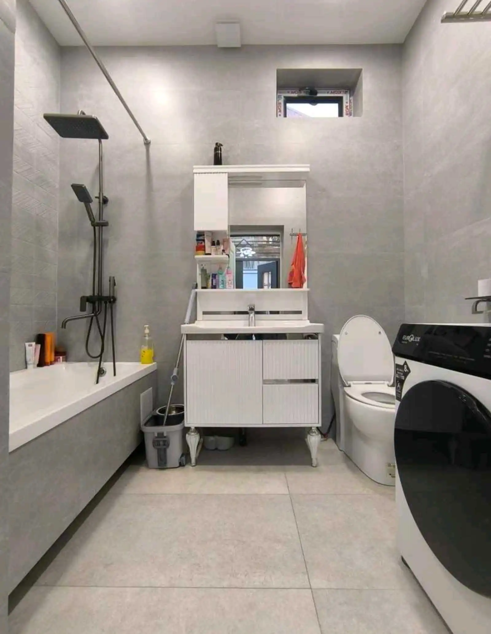 2 этажный, 5-комн. дом, 204 м², 4 соток, Фирдавси