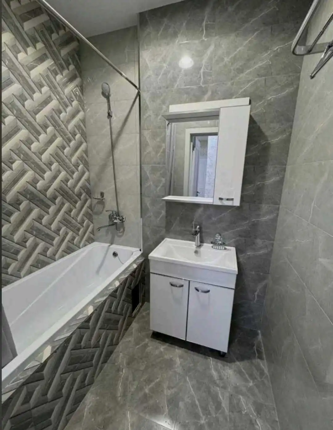 2-к квартира, 12 этаж, 74 м², Шохмансур