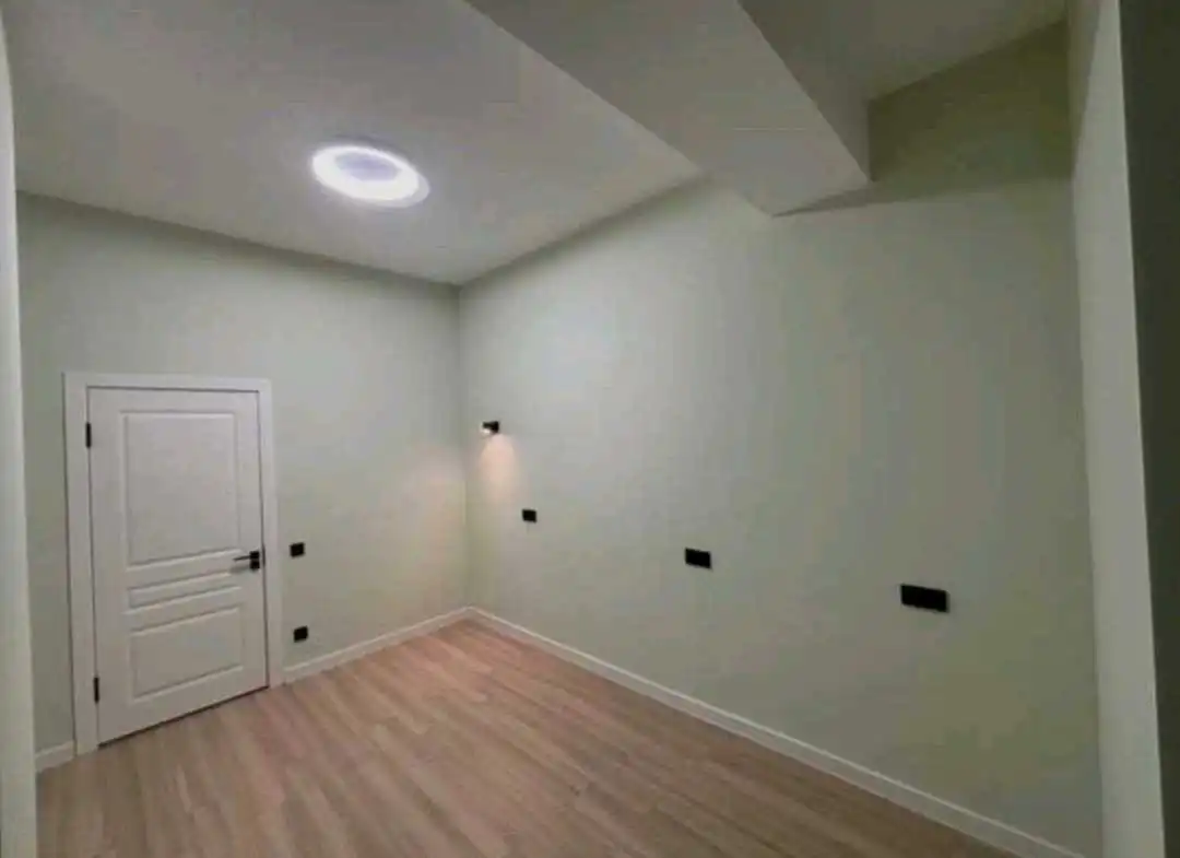 2-к квартира, 10 этаж, 68 м², Исмоил Сомони