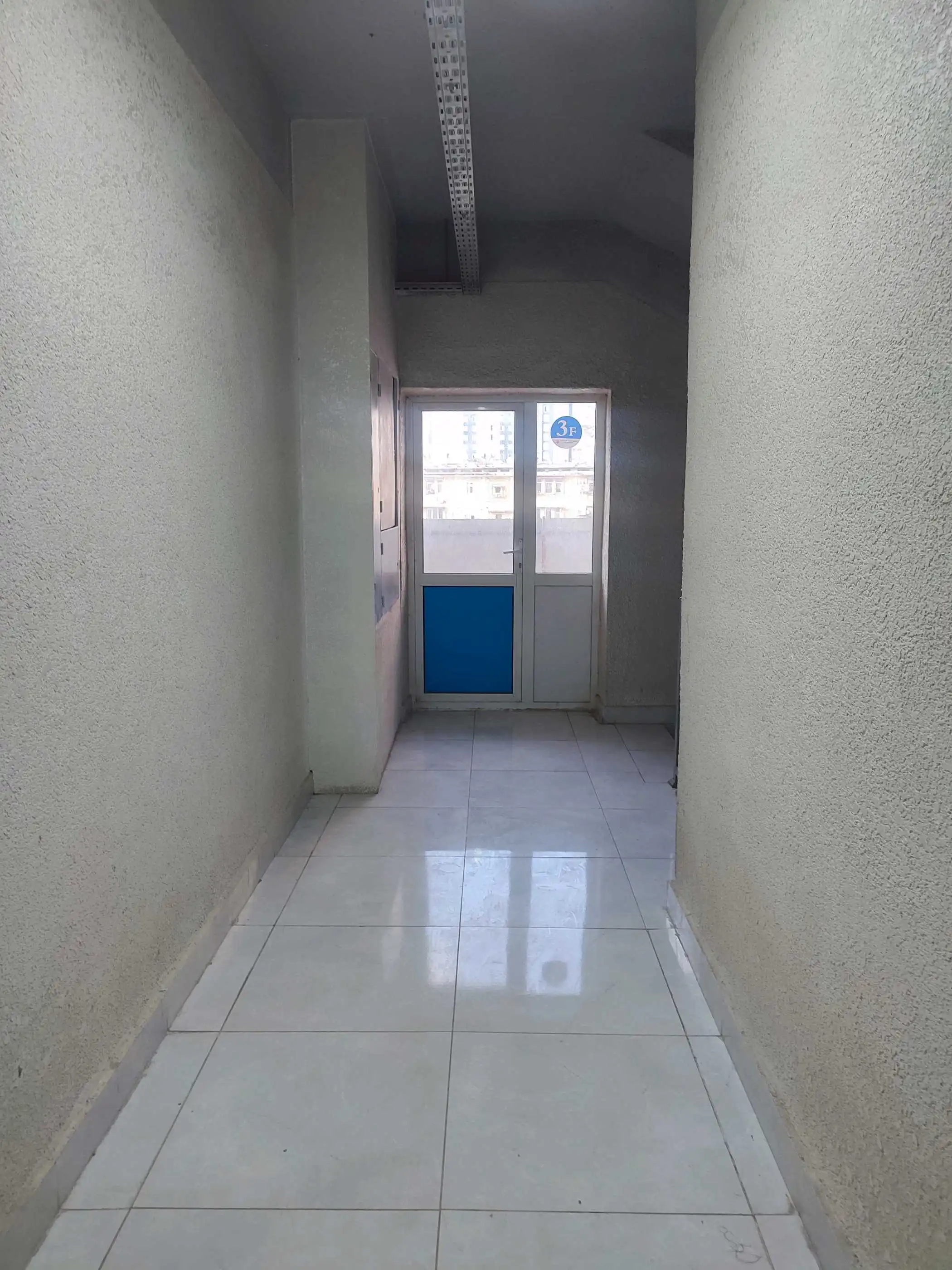 2-к квартира, 3 этаж, 63 м², Сино Зарафшон