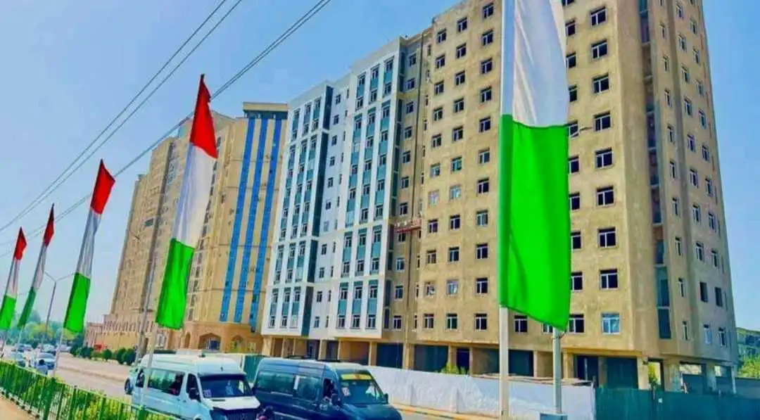 2-к квартира, 3 этаж, 60 м², Фирдавси