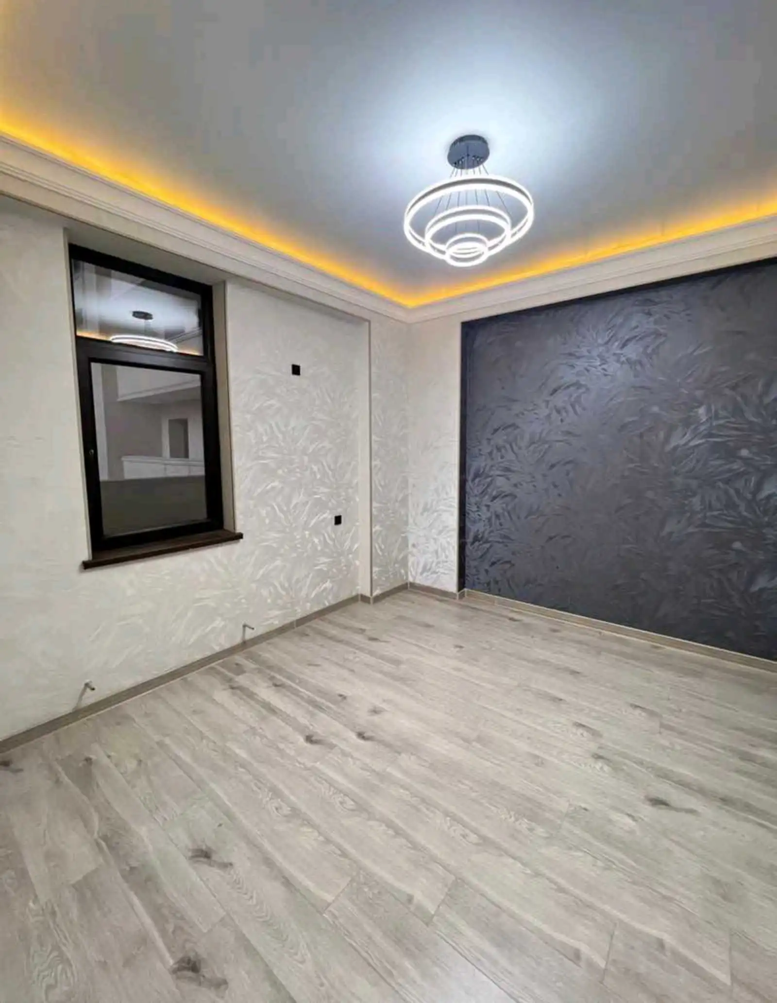 2-к квартира, 3 этаж, 63 м², Фирдавси