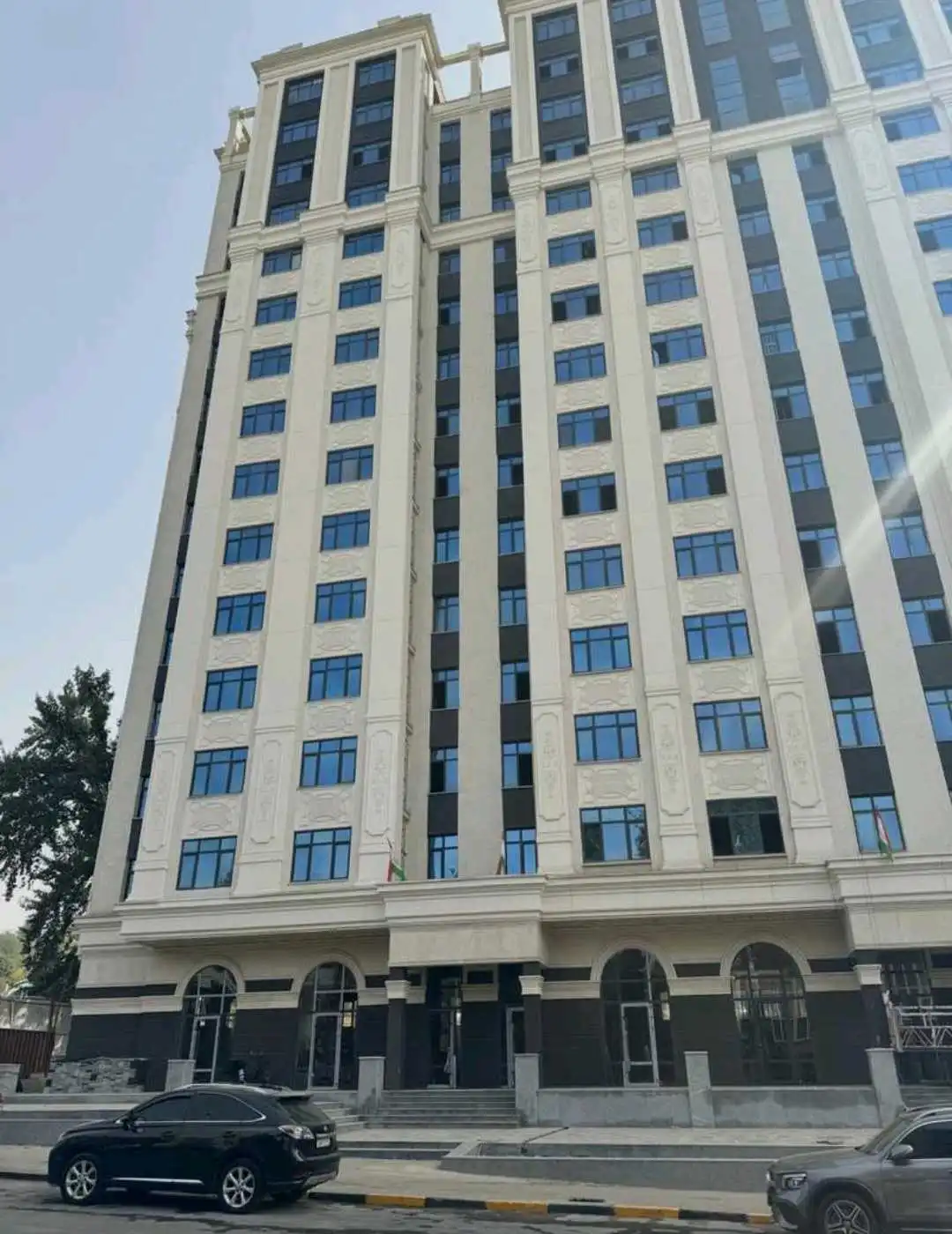 2-к квартира, 13 этаж, 87 м², Шохмансур