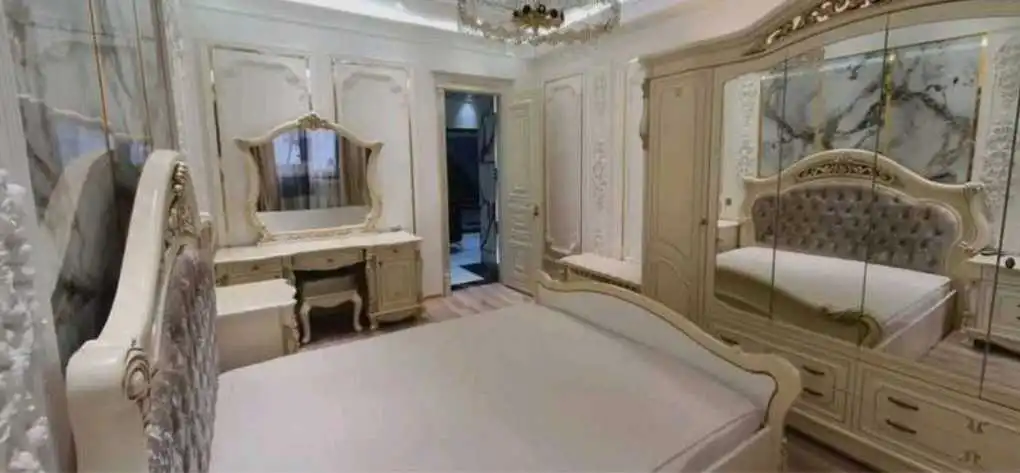 3-к квартира, 2 этаж, 100 м², Исмоил Сомони