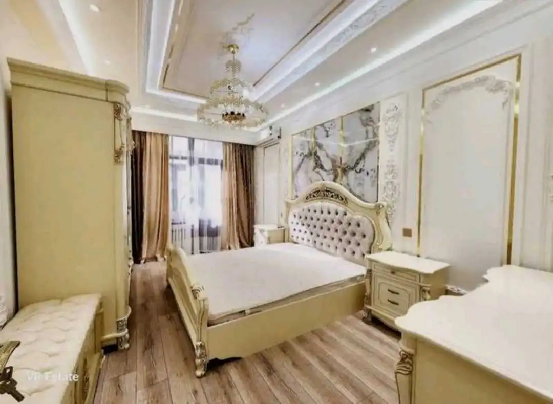 3-к квартира, 2 этаж, 100 м², Исмоил Сомони