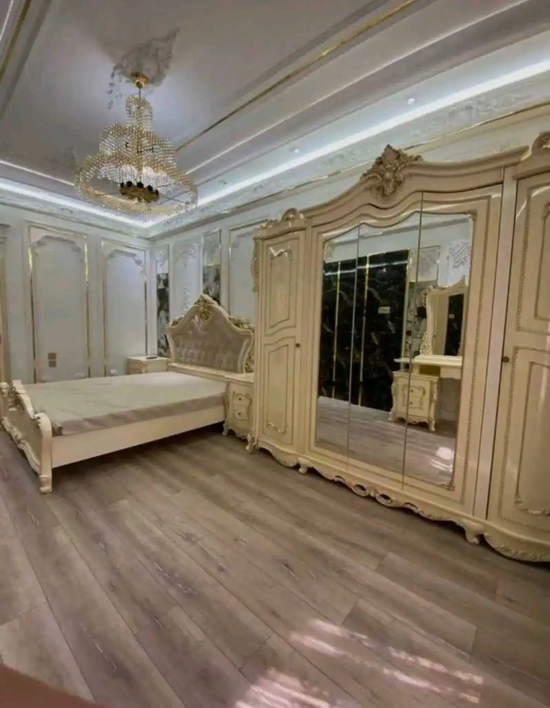 3-к квартира, 2 этаж, 100 м², Исмоил Сомони