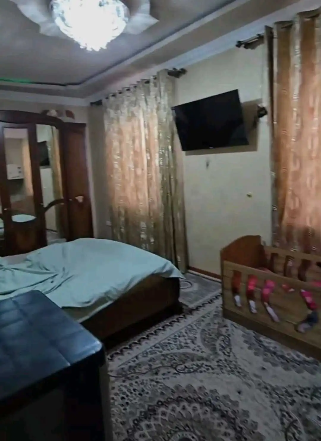 1 этажный, 5-комн. дом, 120 м², 10 соток, Сино