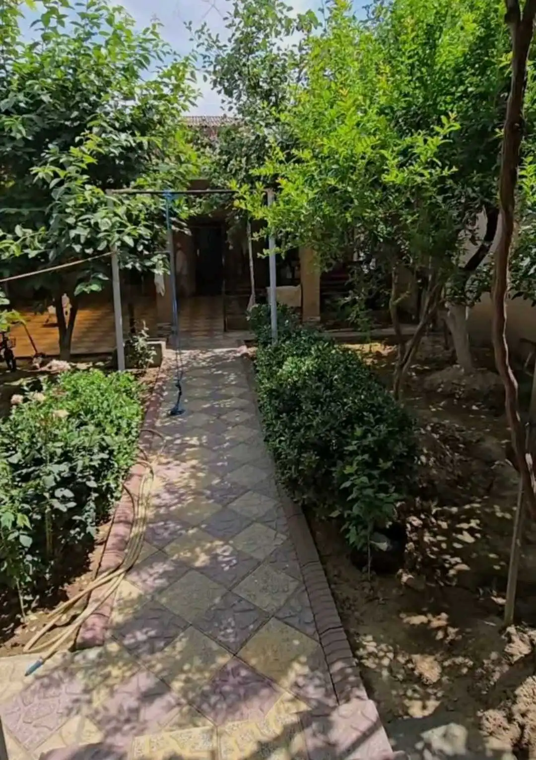 1 этажный, 5-комн. дом, 120 м², 10 соток, Сино