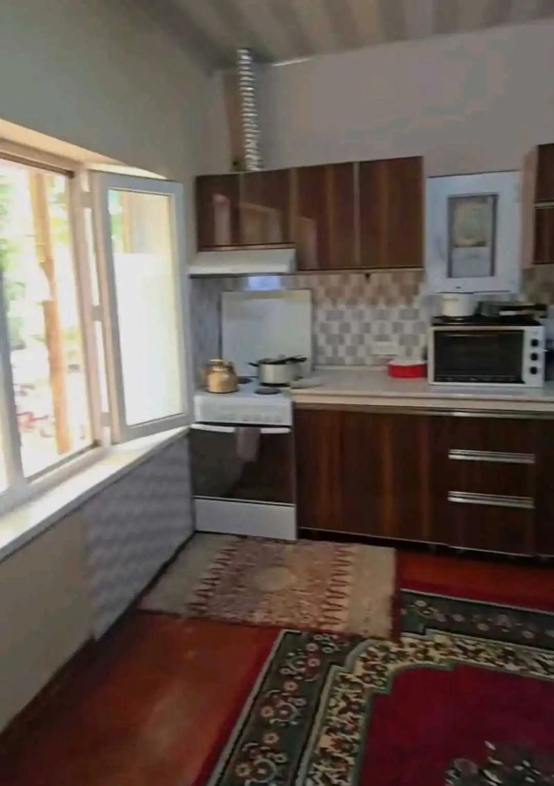 1 этажный, 5-комн. дом, 120 м², 10 соток, Сино