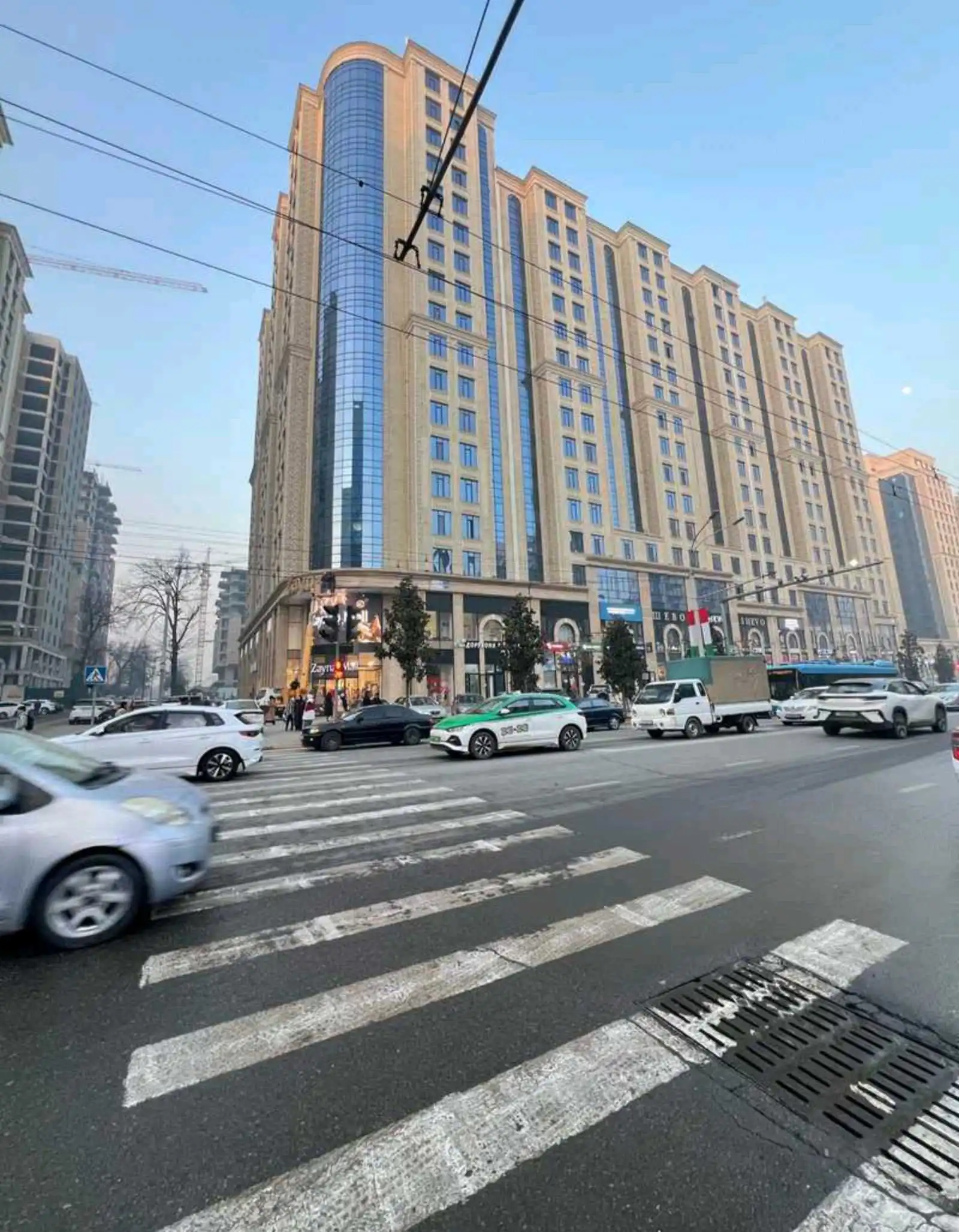 2-к квартира, 3 этаж, 82 м², Шохмансур