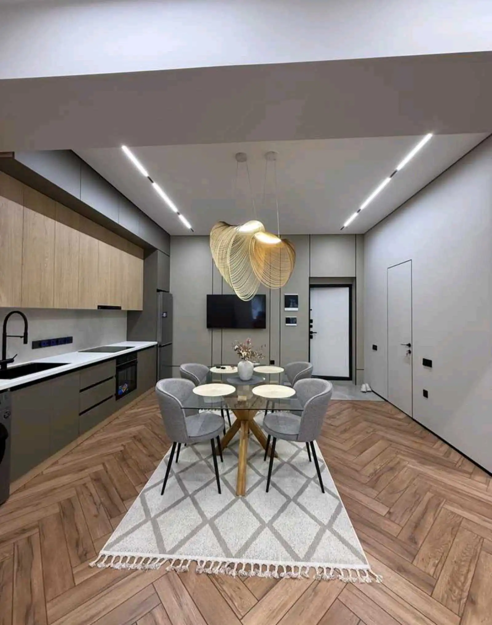 2-к квартира, 13 этаж, 74 м², Исмоил Сомони