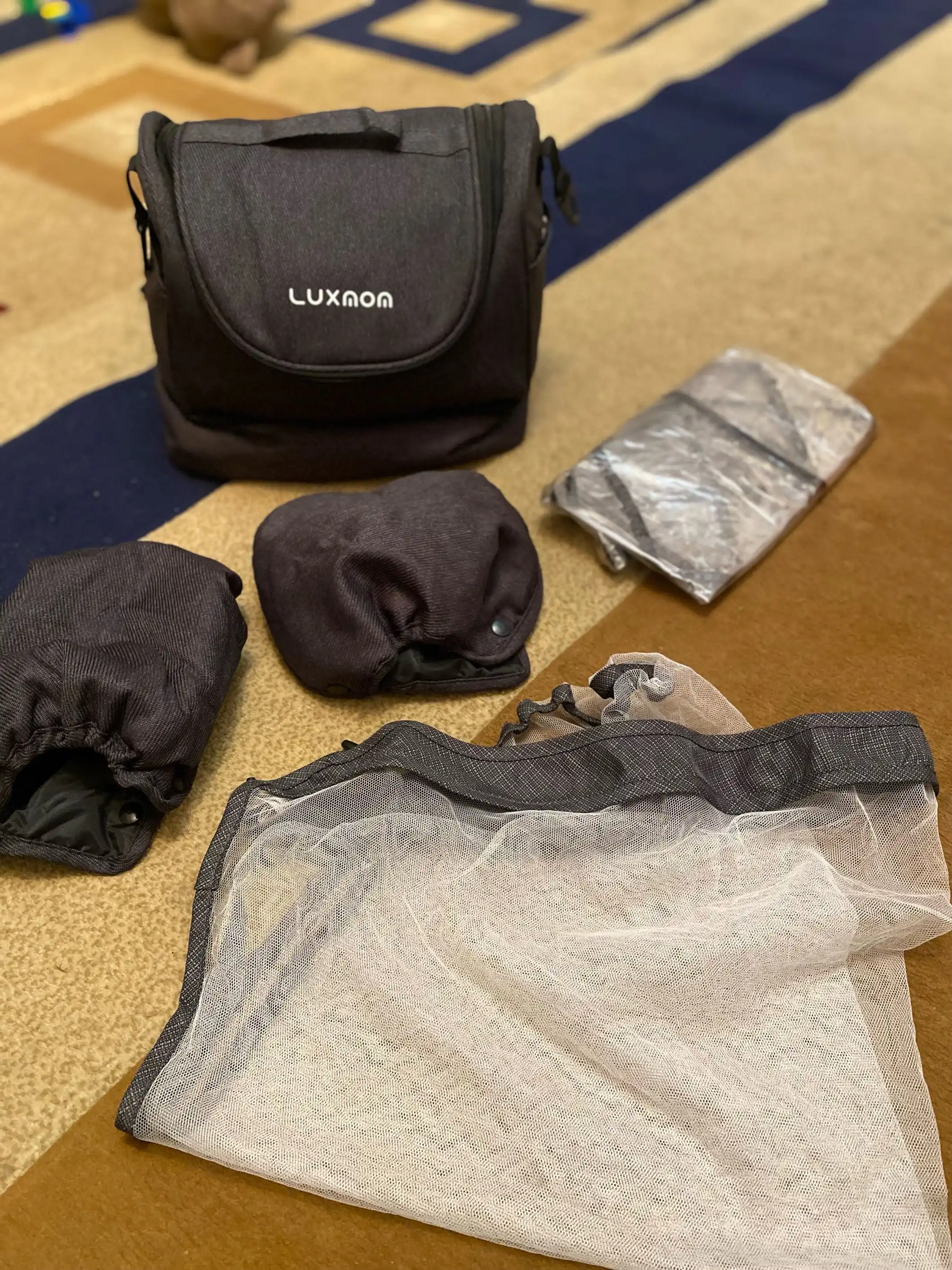 Детская коляска 3 в 1