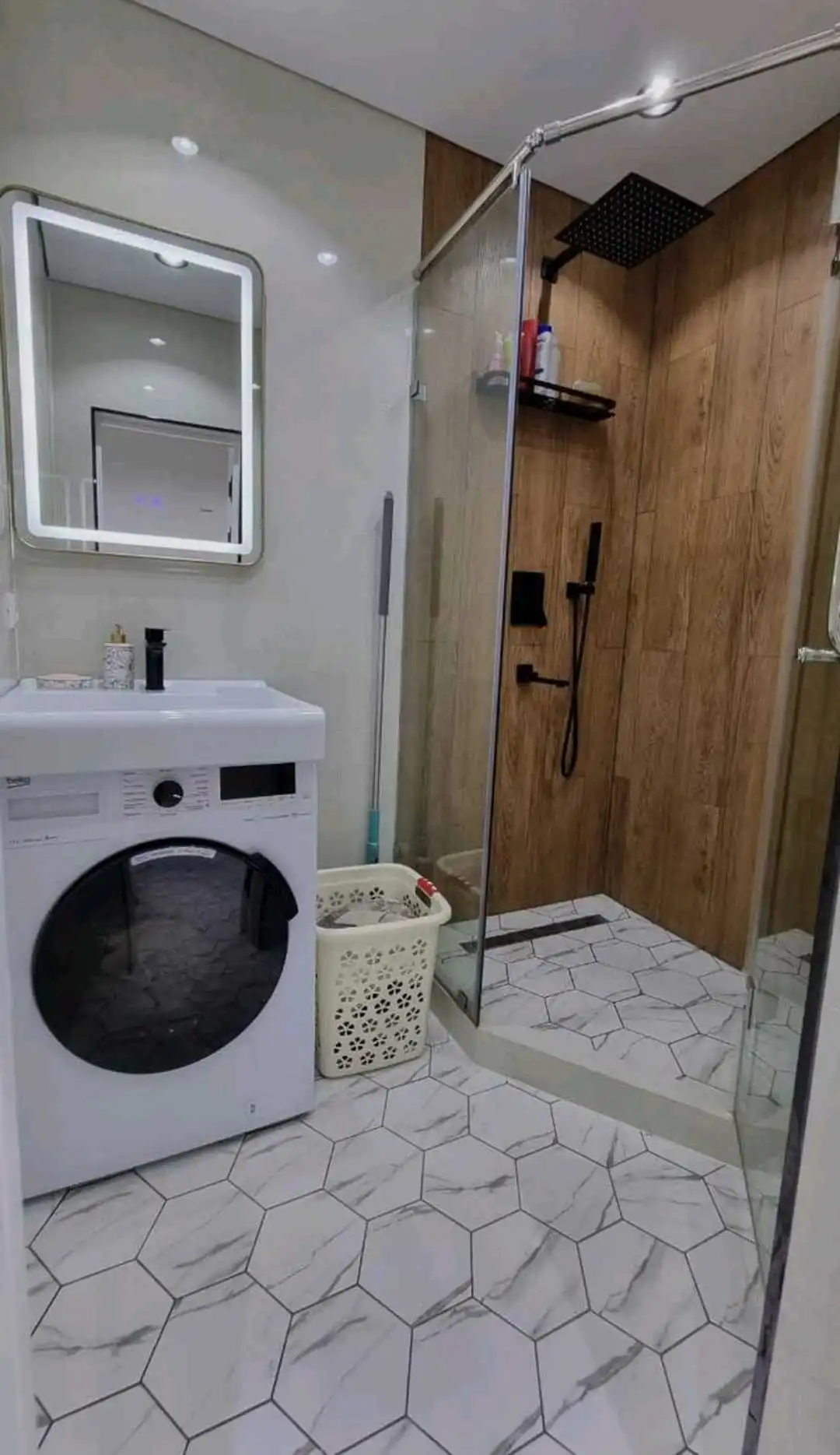 2-к квартира, 9 этаж, 63 м², Сино