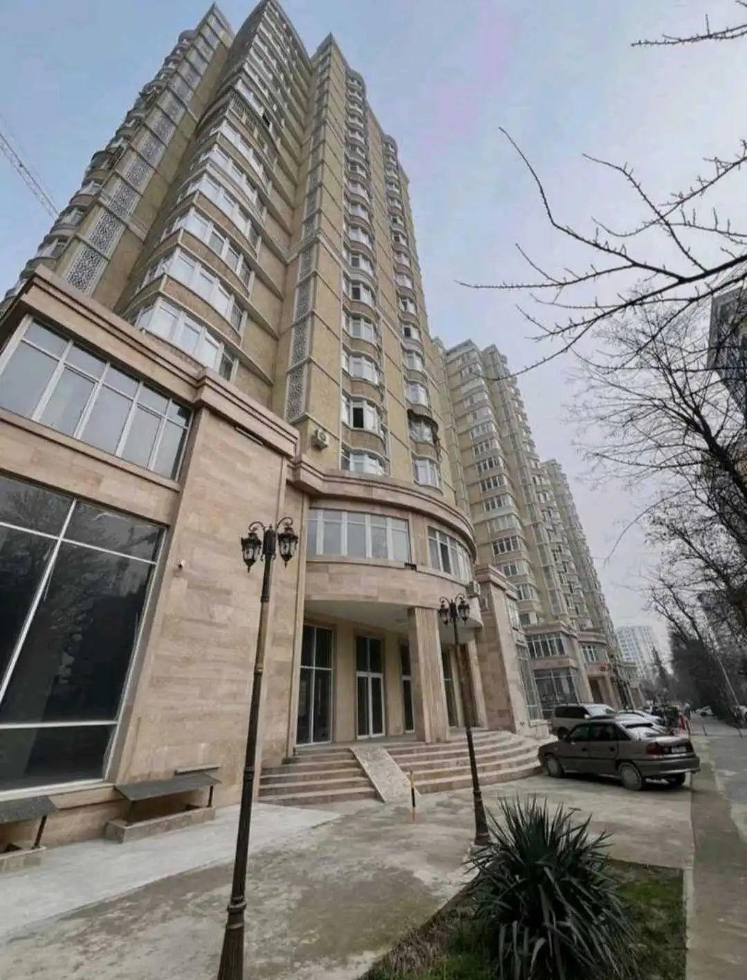 2-к квартира, 18 этаж, 103 м², Шохмансур