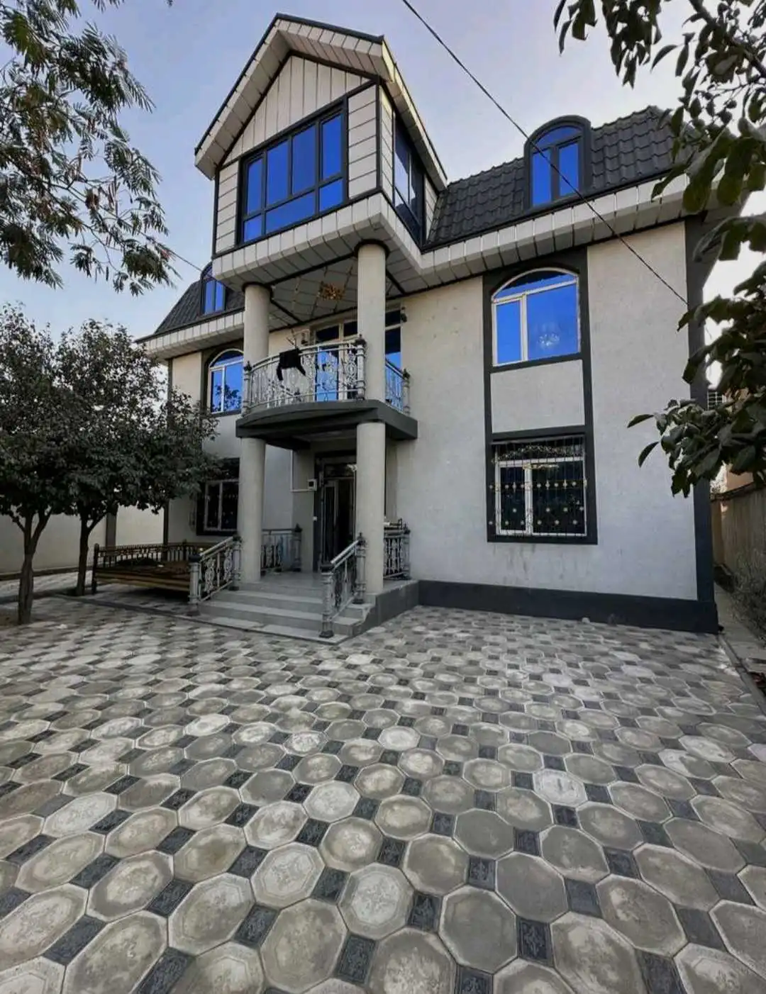 2 этажный, 6-комн. дом, 100 м², 4 соток, Фирдавси