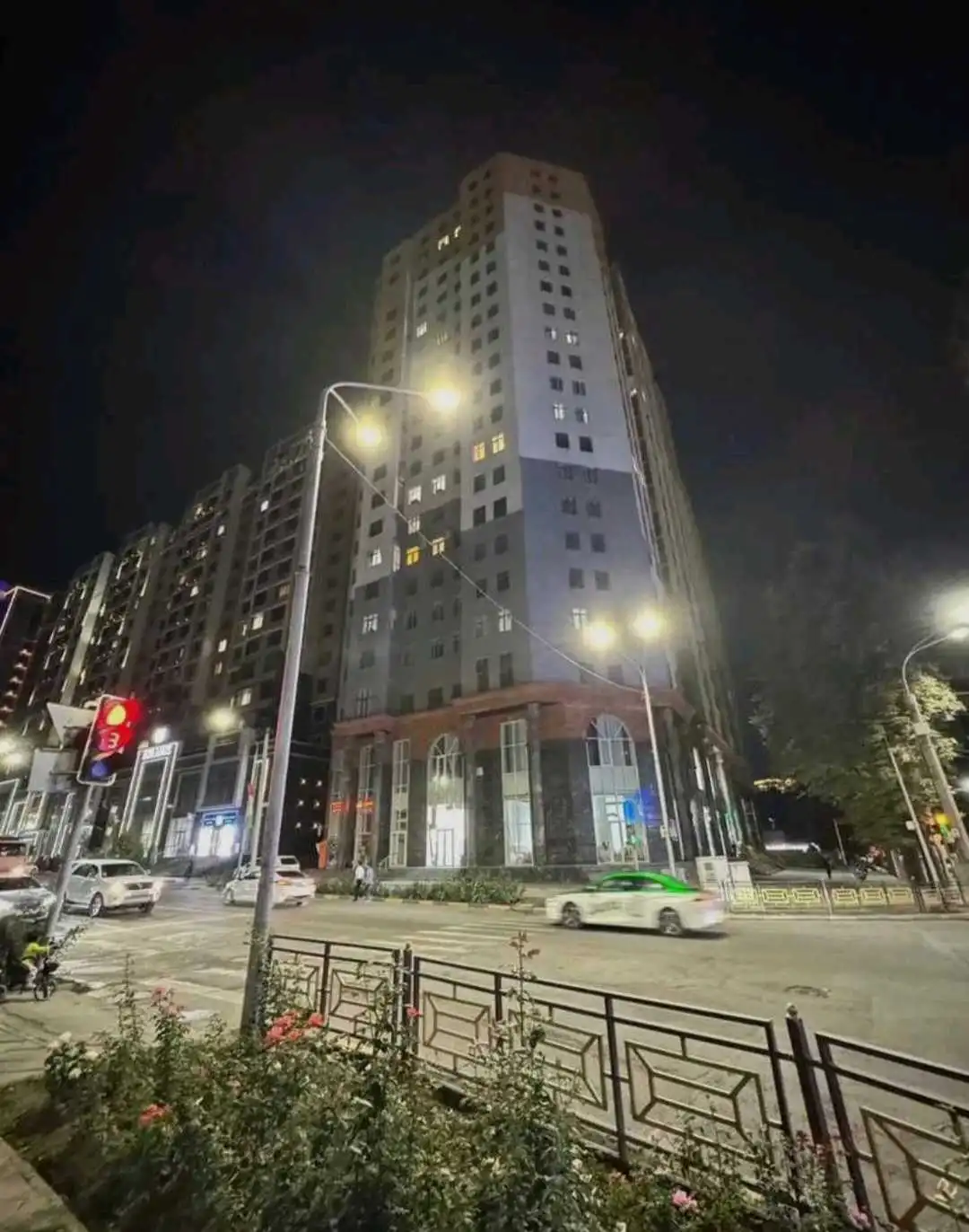 2-к квартира, 15 этаж, 87 м², Исмоил Сомони