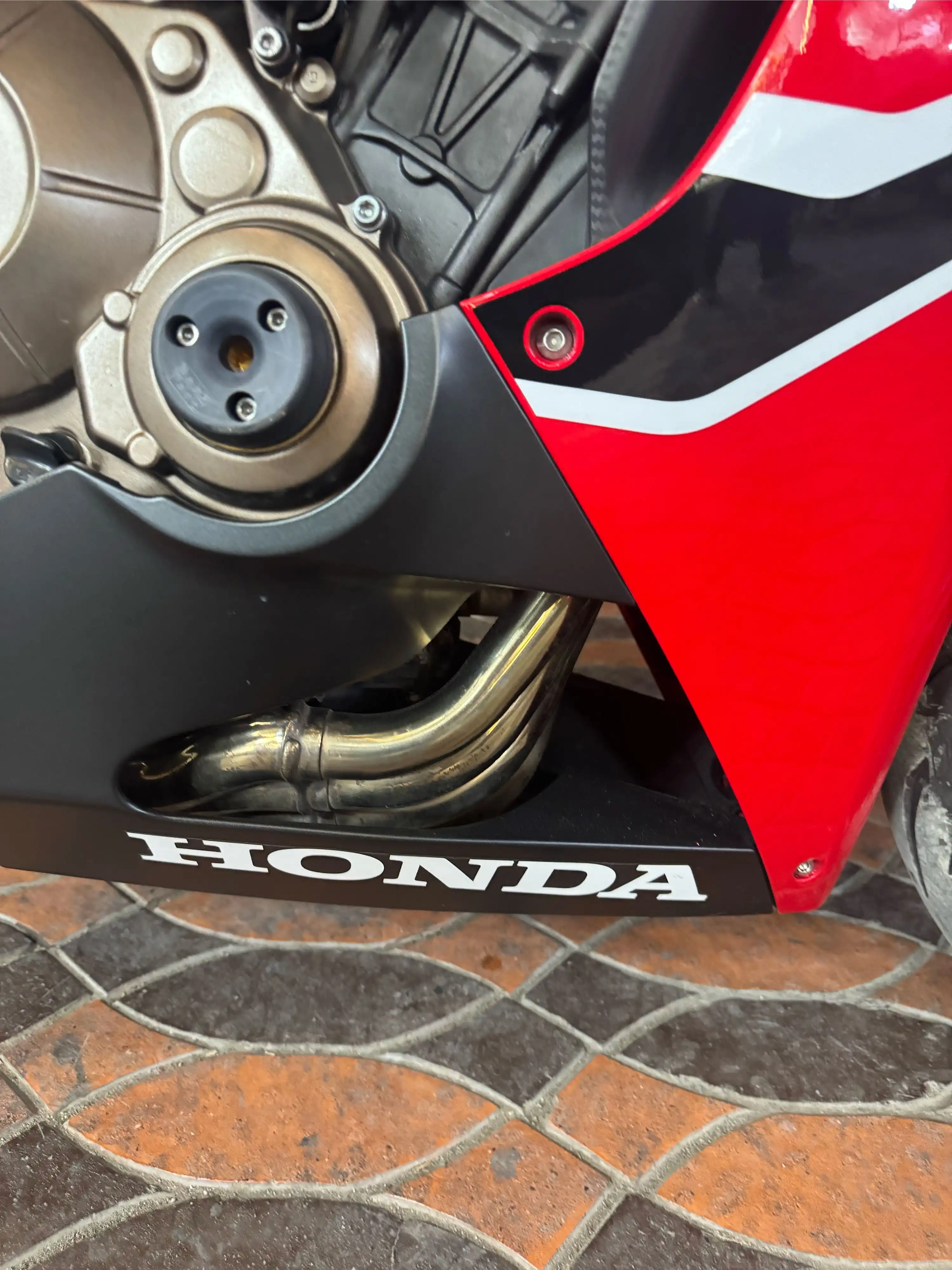 Honda cbr650F