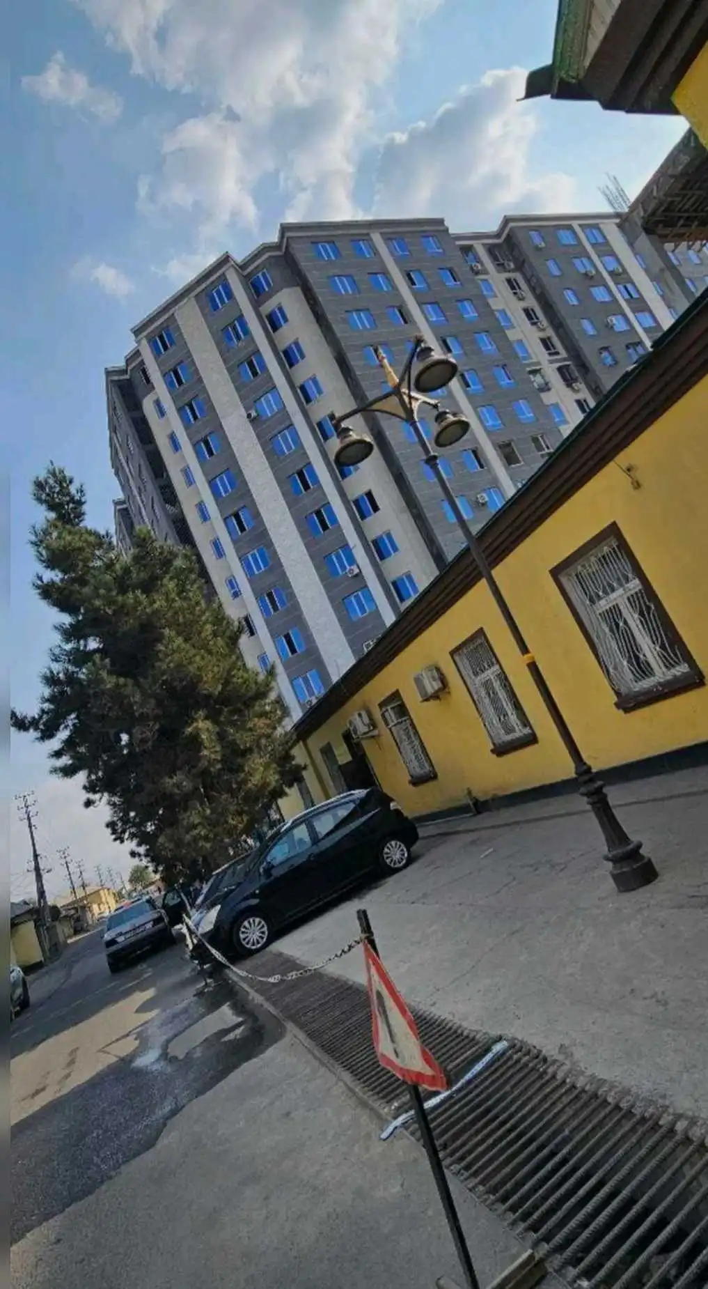 2-к квартира, 10 этаж, 53 м², Фирдавси