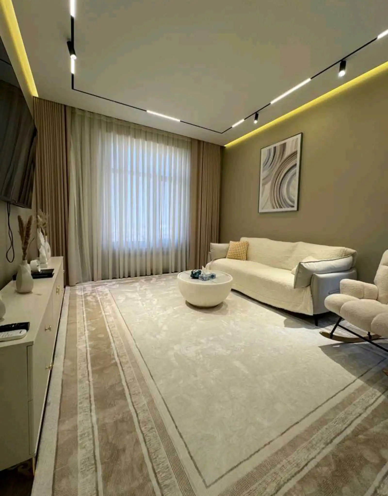 2-к квартира, 6 этаж, 65 м², Фирдавси