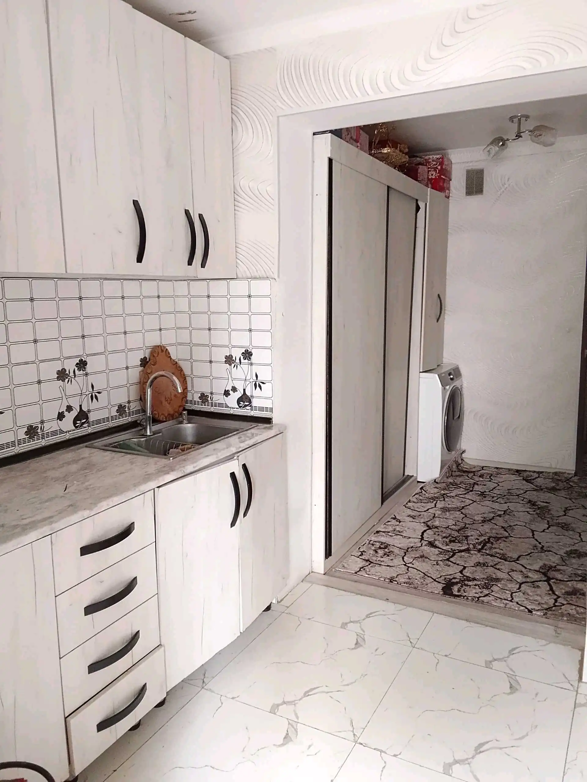 Квартира, 1 этаж, 60 м², сино