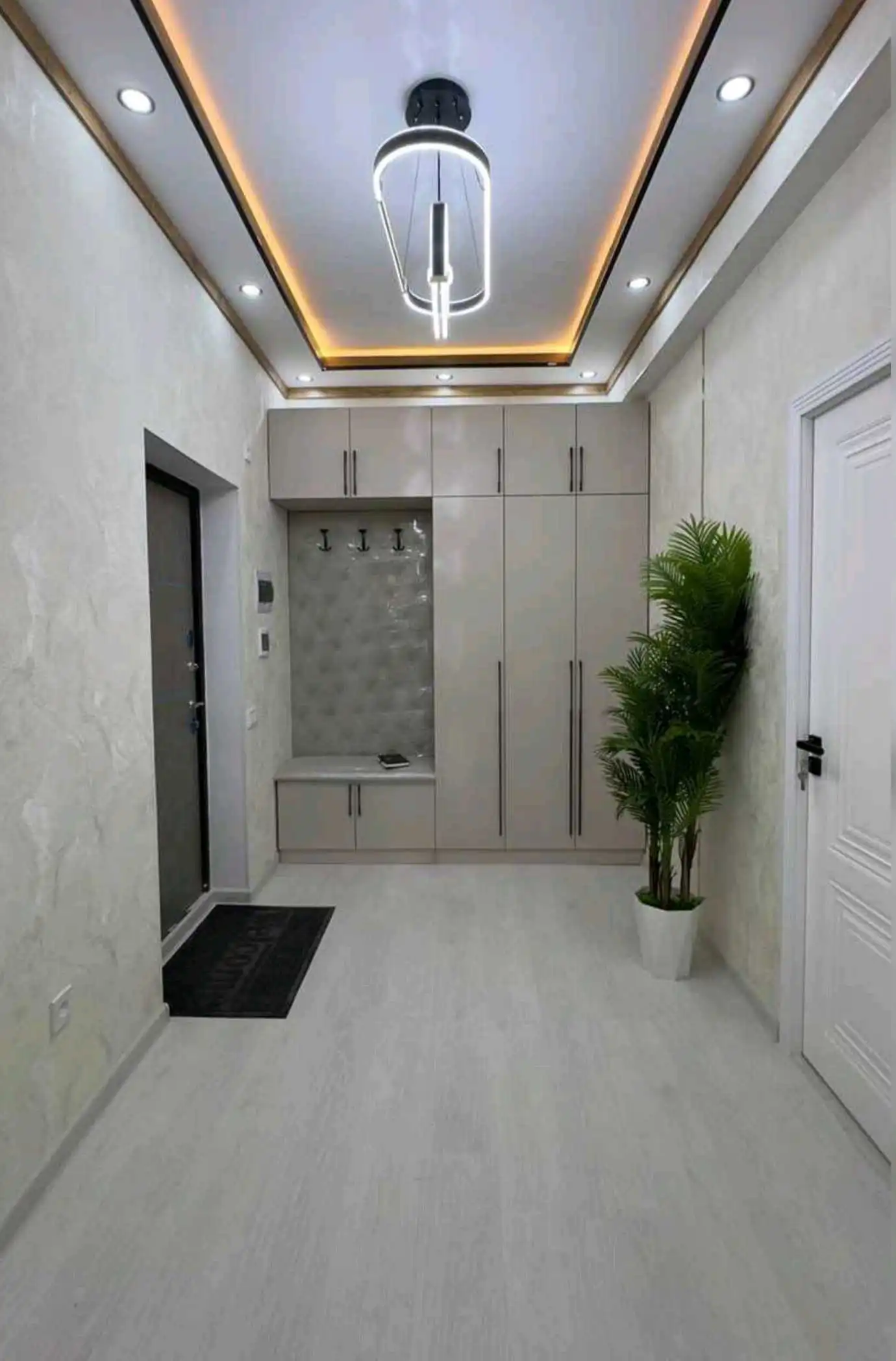 2-к квартира, 10 этаж, 52 м², Фирдавси