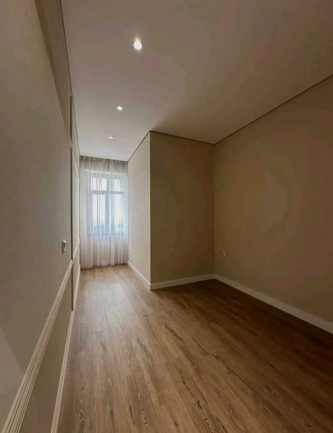 2-к квартира, 12 этаж, 75 м², Исмоил Сомони