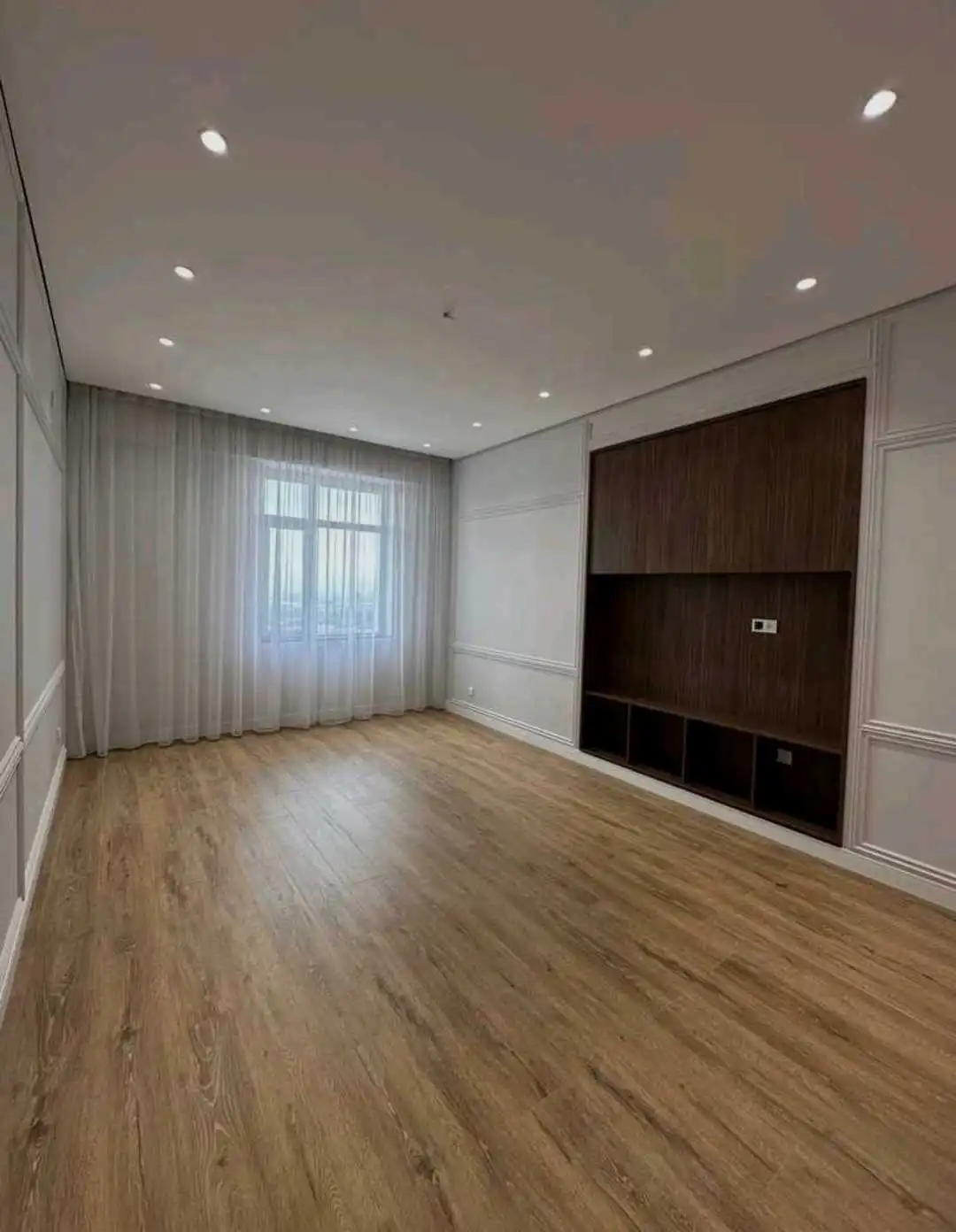 2-к квартира, 12 этаж, 75 м², Исмоил Сомони