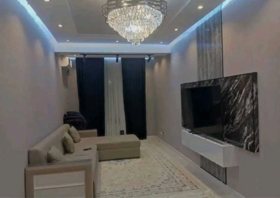 2-к квартира, 1 этаж, 60 м², Сино