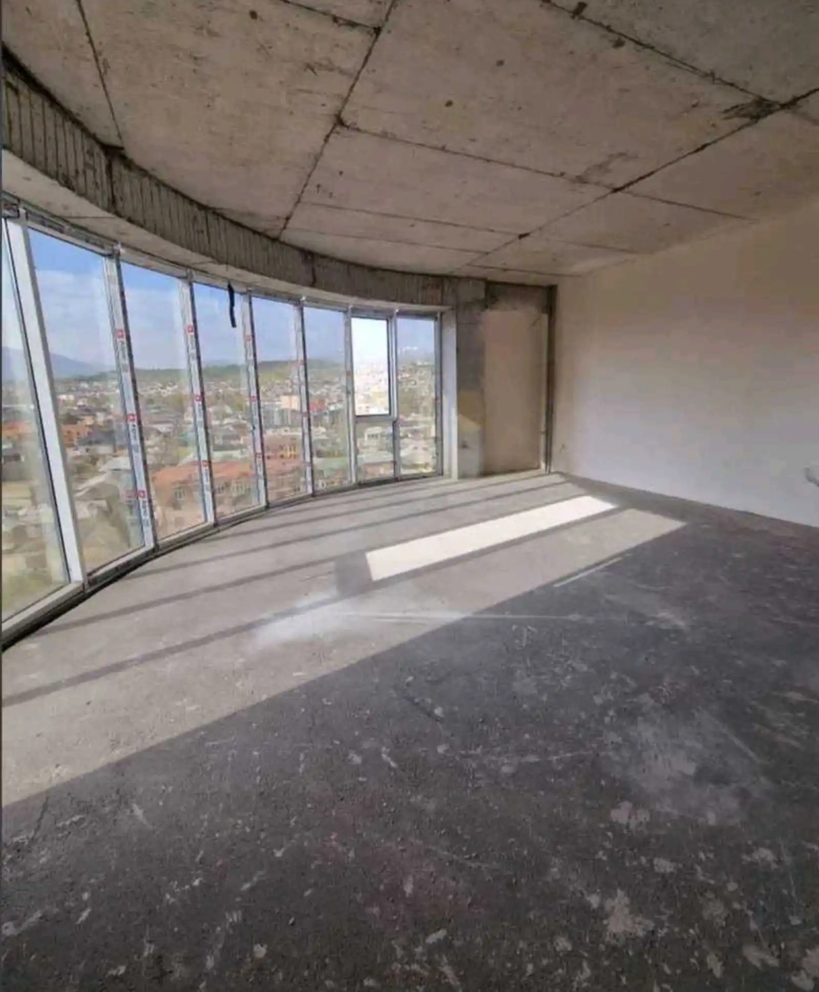 3-к квартира, 10 этаж, 212 м², Шохмансур