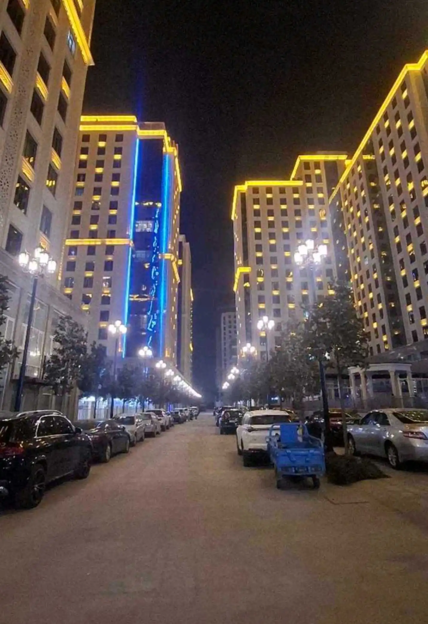 3-к квартира, 10 этаж, 212 м², Шохмансур
