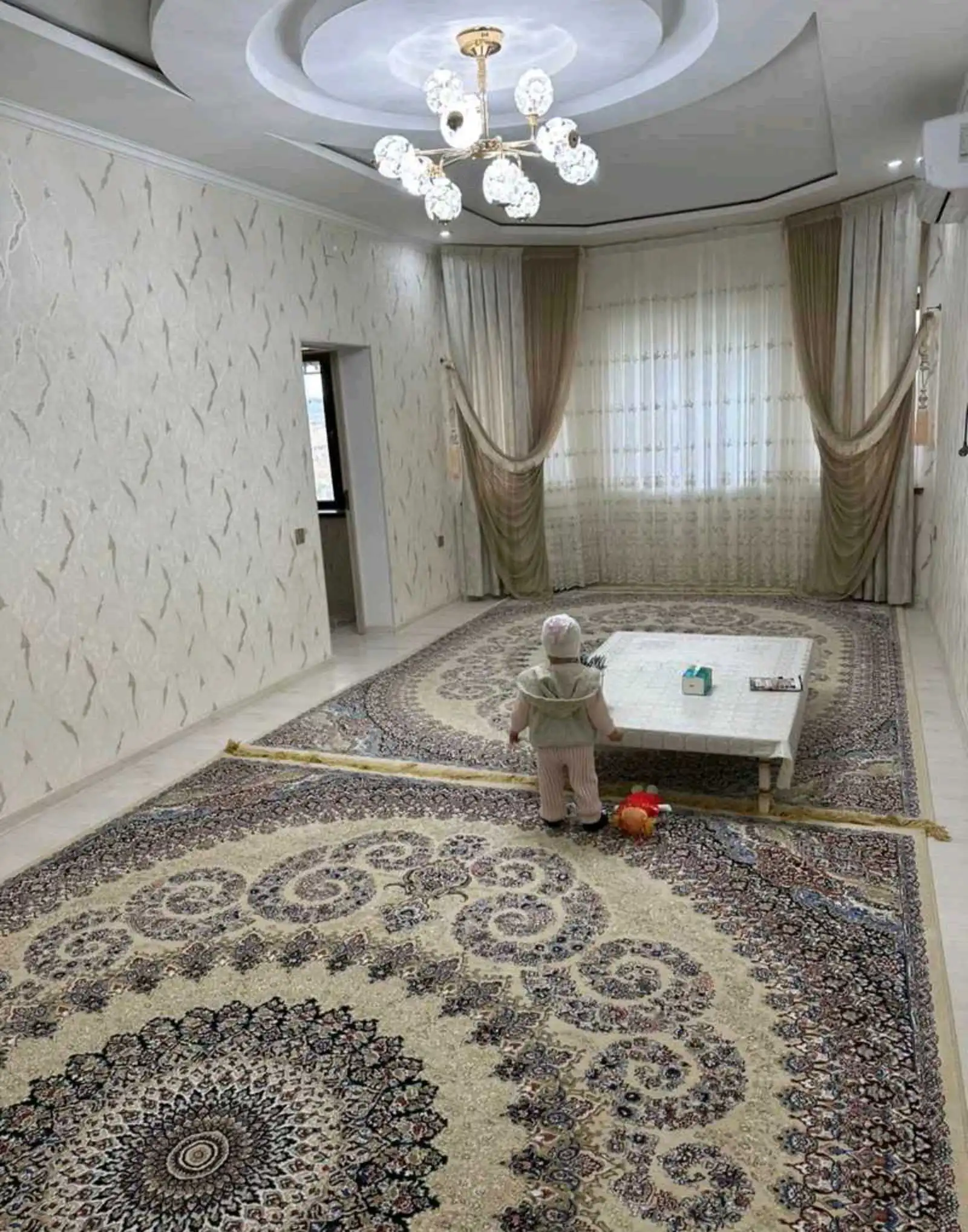 1 этажный, 5-комн. дом, 220 м², 6 соток, Шохмансур