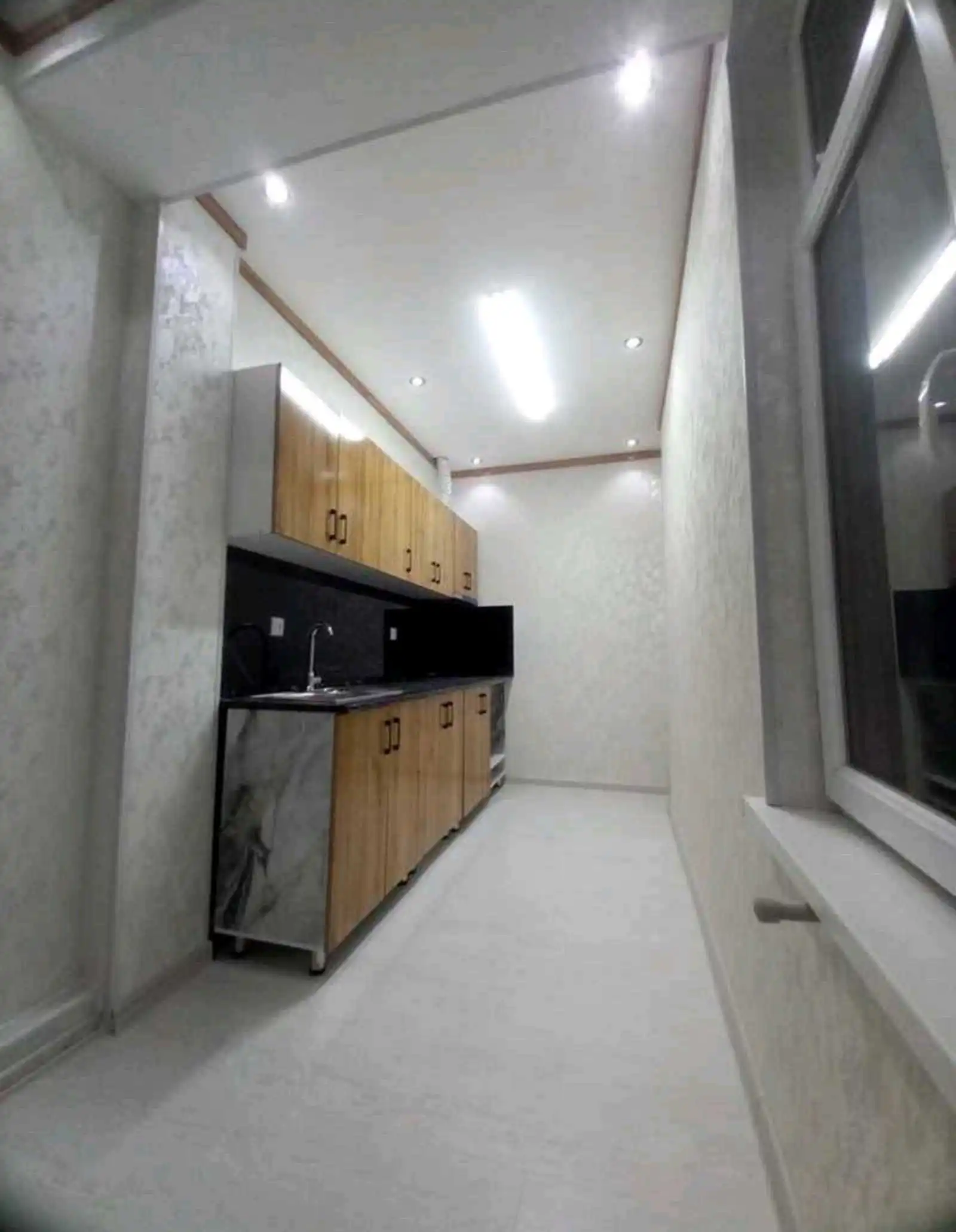 2-к квартира, 13 этаж, 61 м², Фирдавси