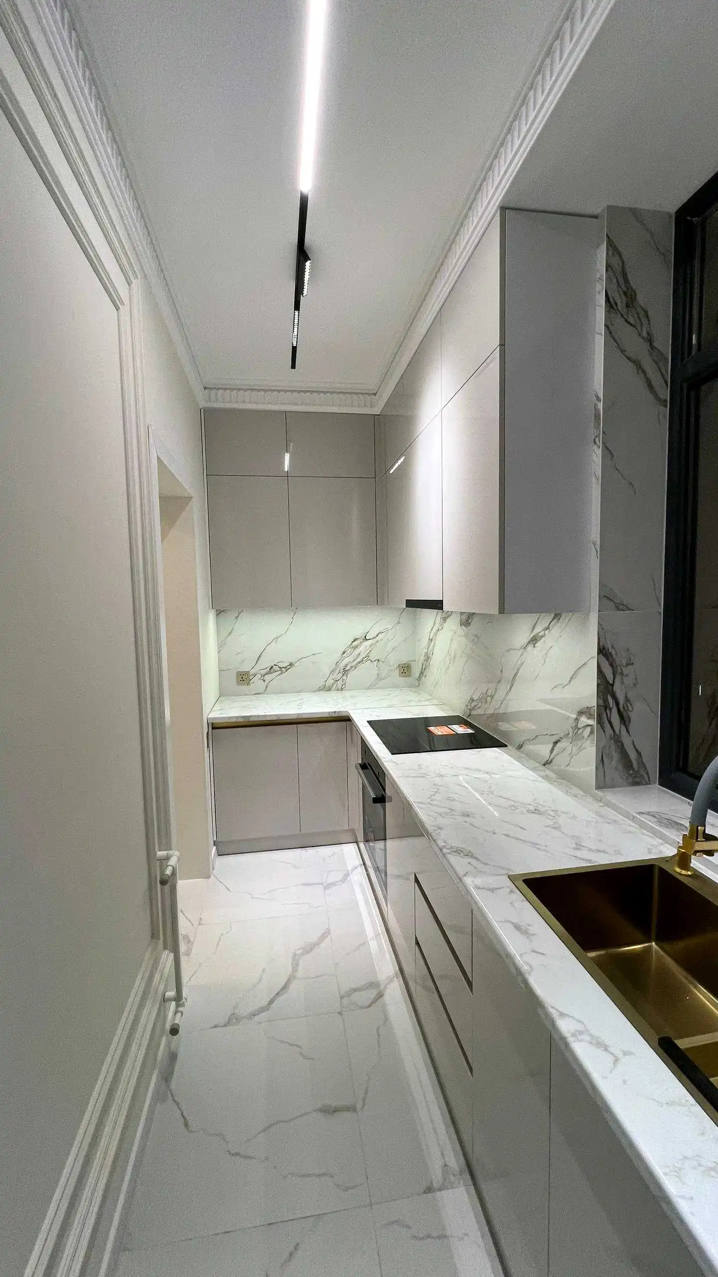 2-к квартира, 10 этаж, 66 м², Шохмансур