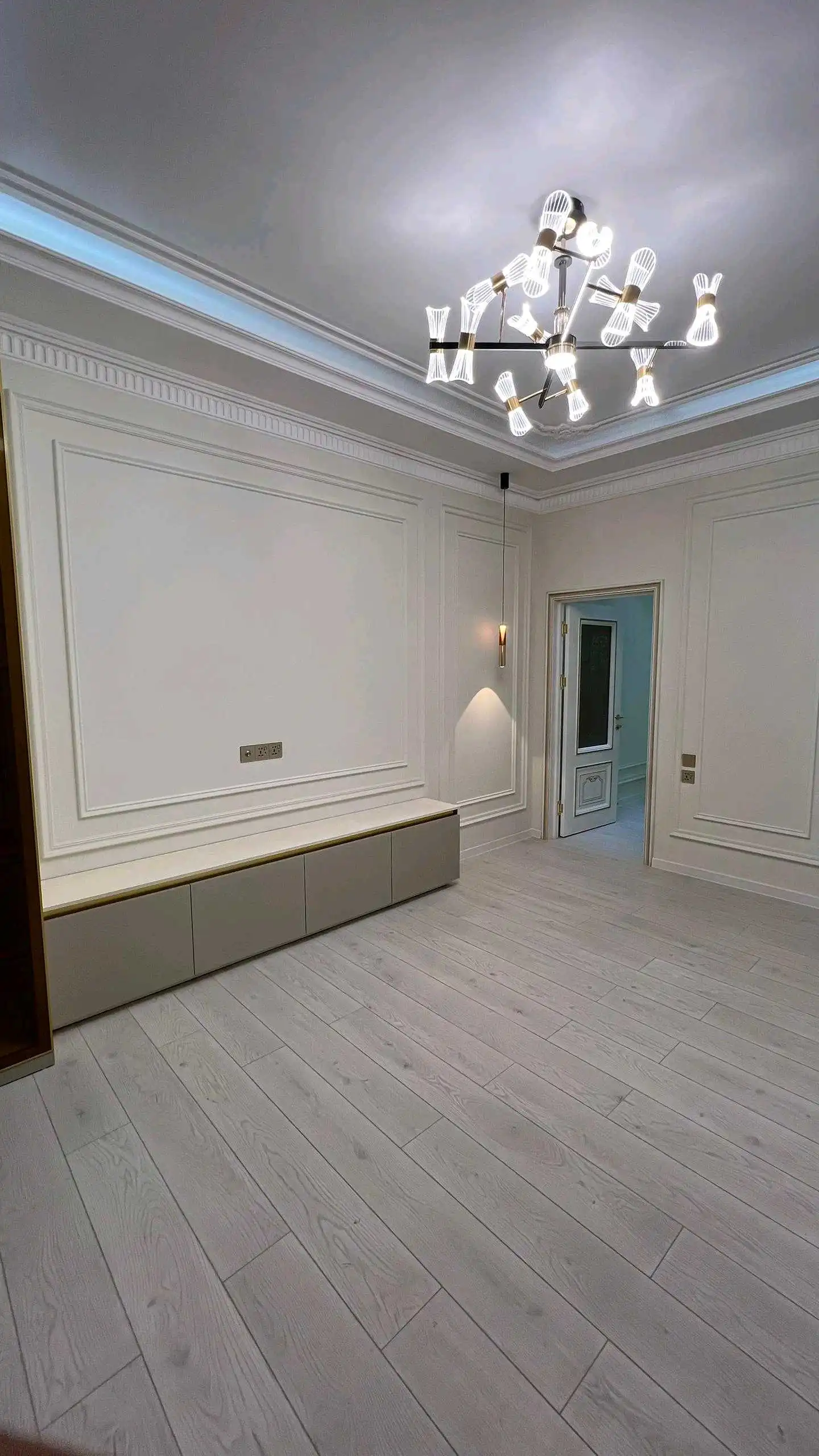 2-к квартира, 10 этаж, 66 м², Шохмансур