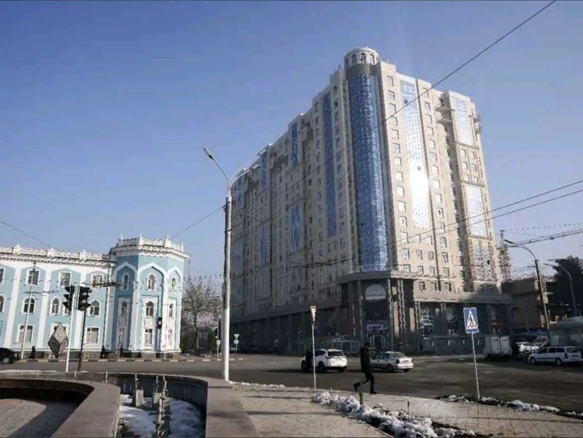 2-к квартира, 10 этаж, 60 м², шохмансур