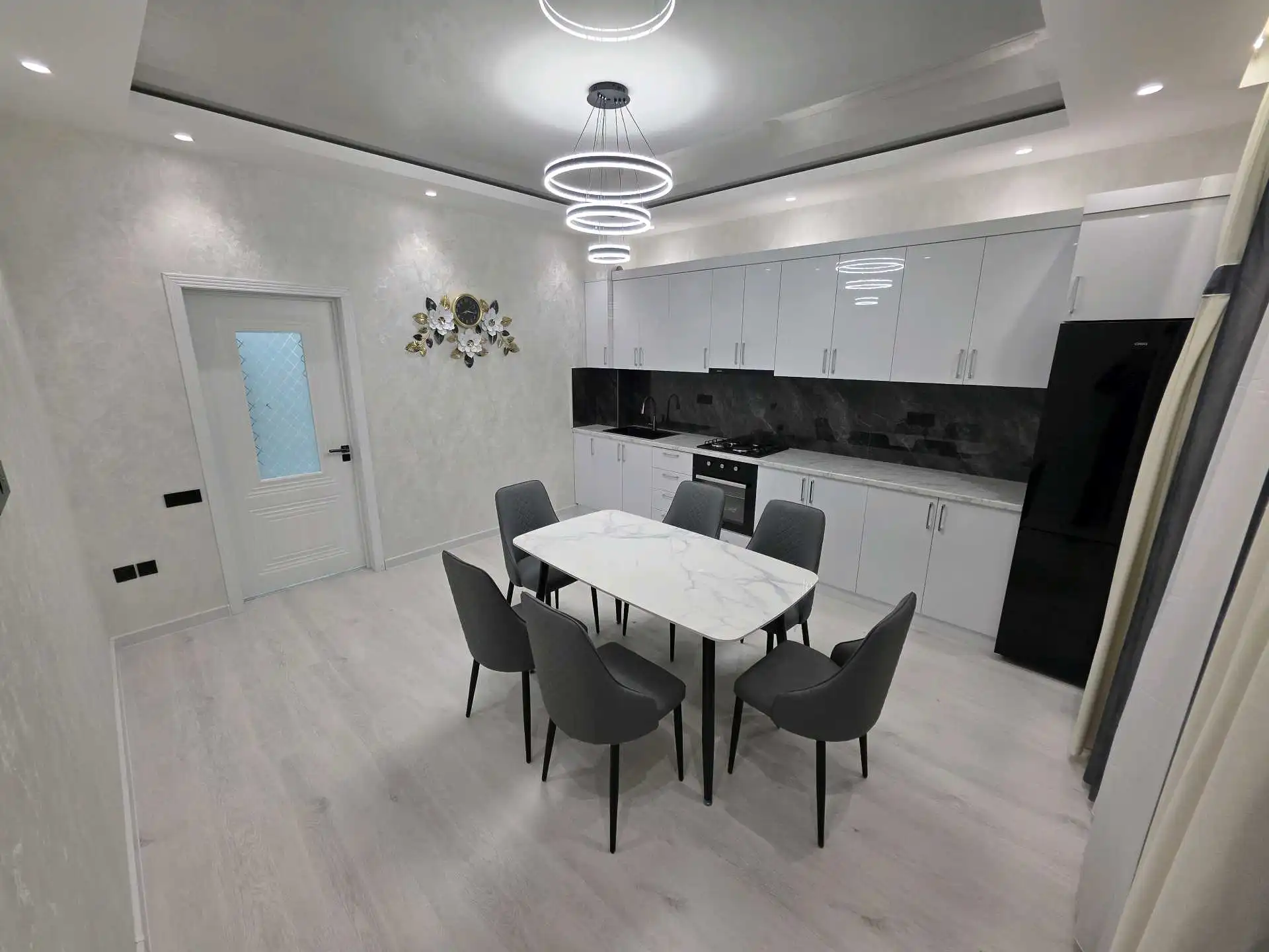 2-к квартира, 3 этаж, 75 м², ваҳдат чорроҳаи файзобод