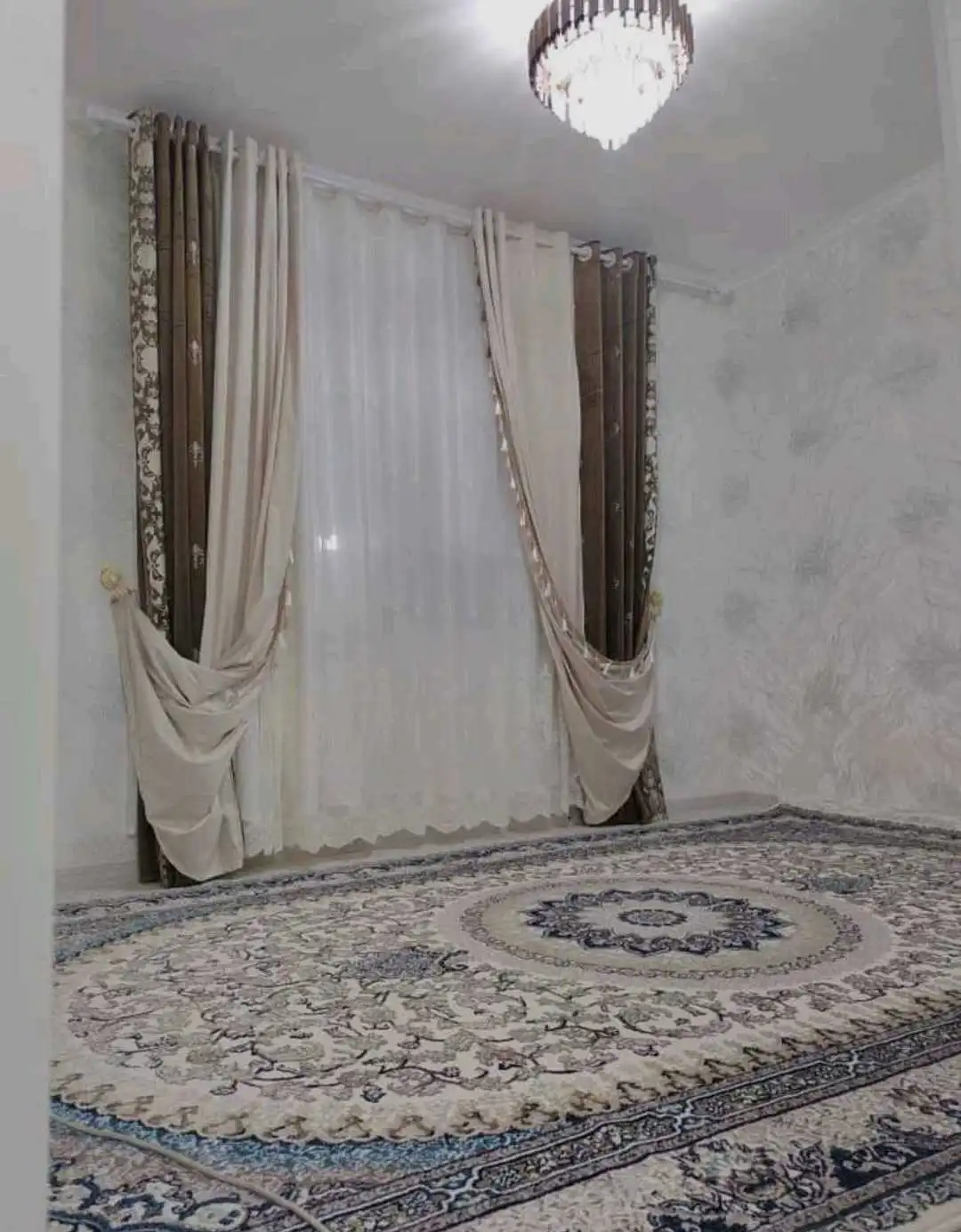 2-к квартира, 1 этаж, 40 м², Фирдавси