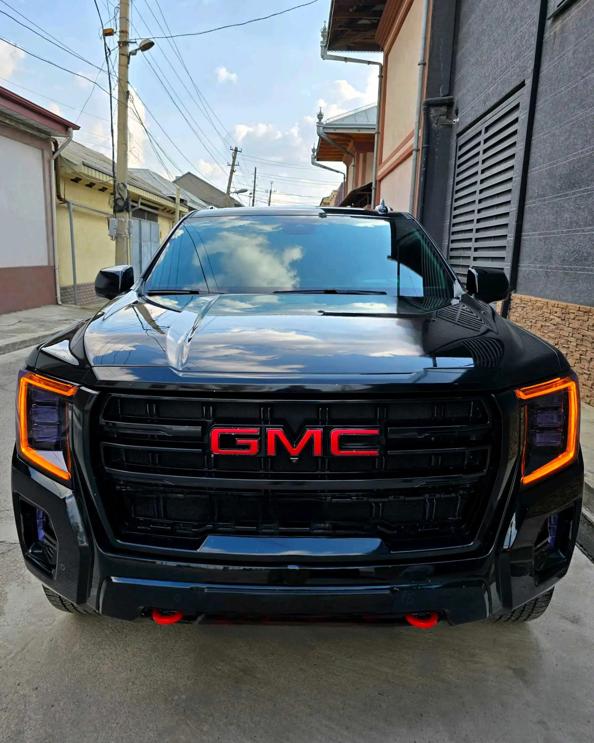 GMC YUKON AT4 2024