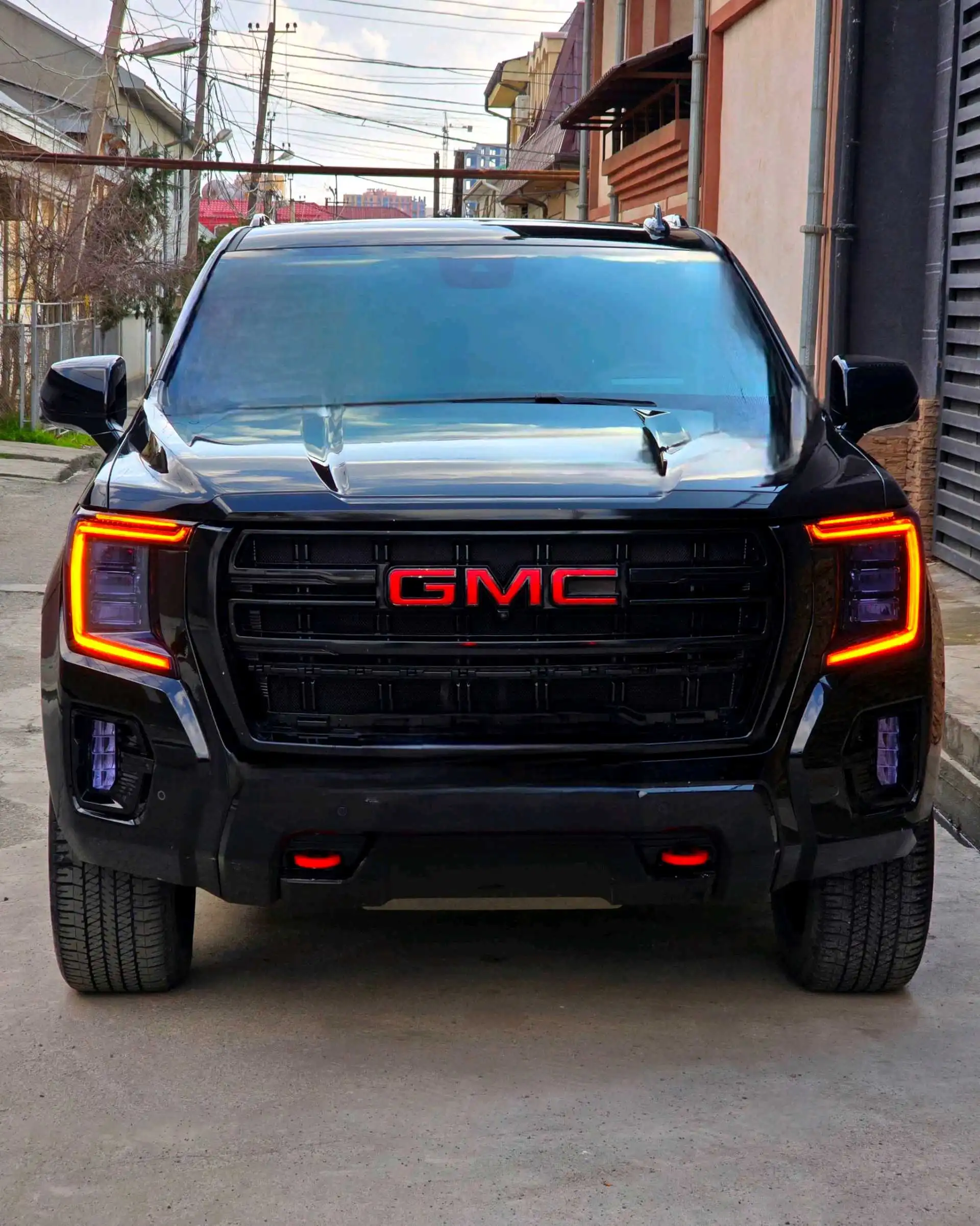 GMC YUKON AT4 2024
