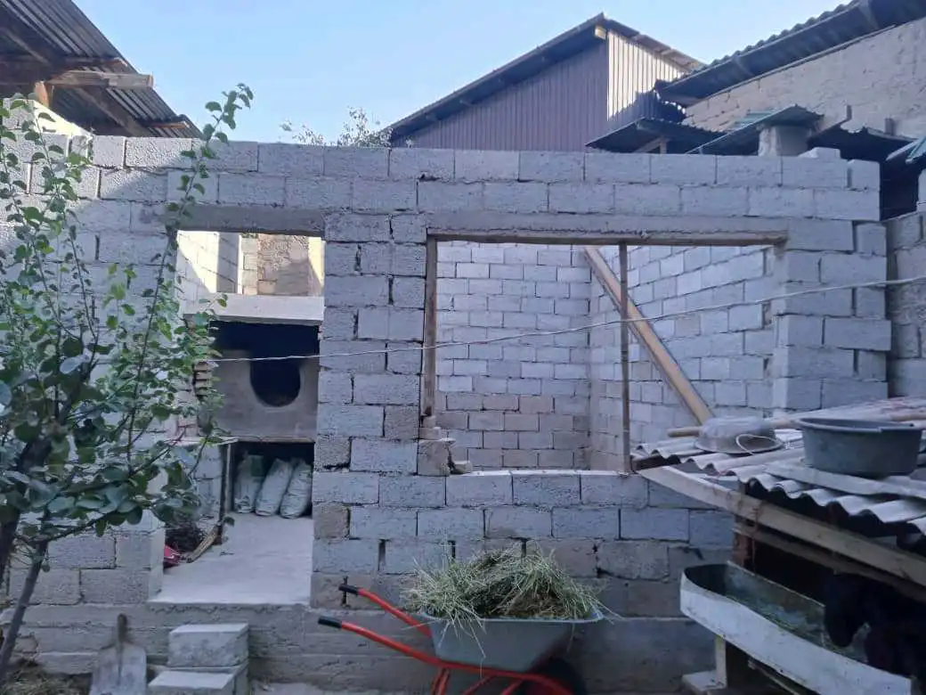 2 этажный, 7-комн. дом, 180 м², 3 соток, Рӯдакӣ