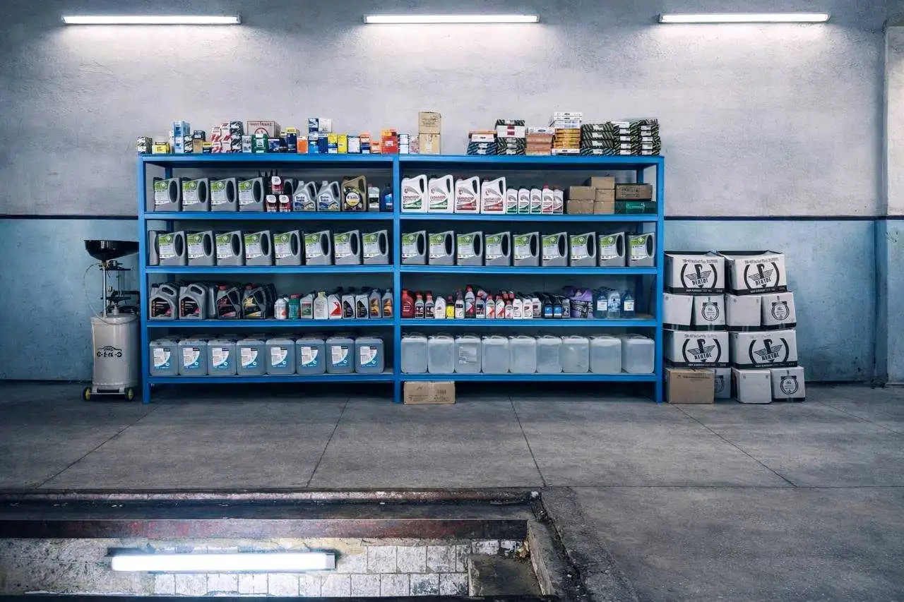 Сорбон-Моторс магазин автозапчастей и профессионал