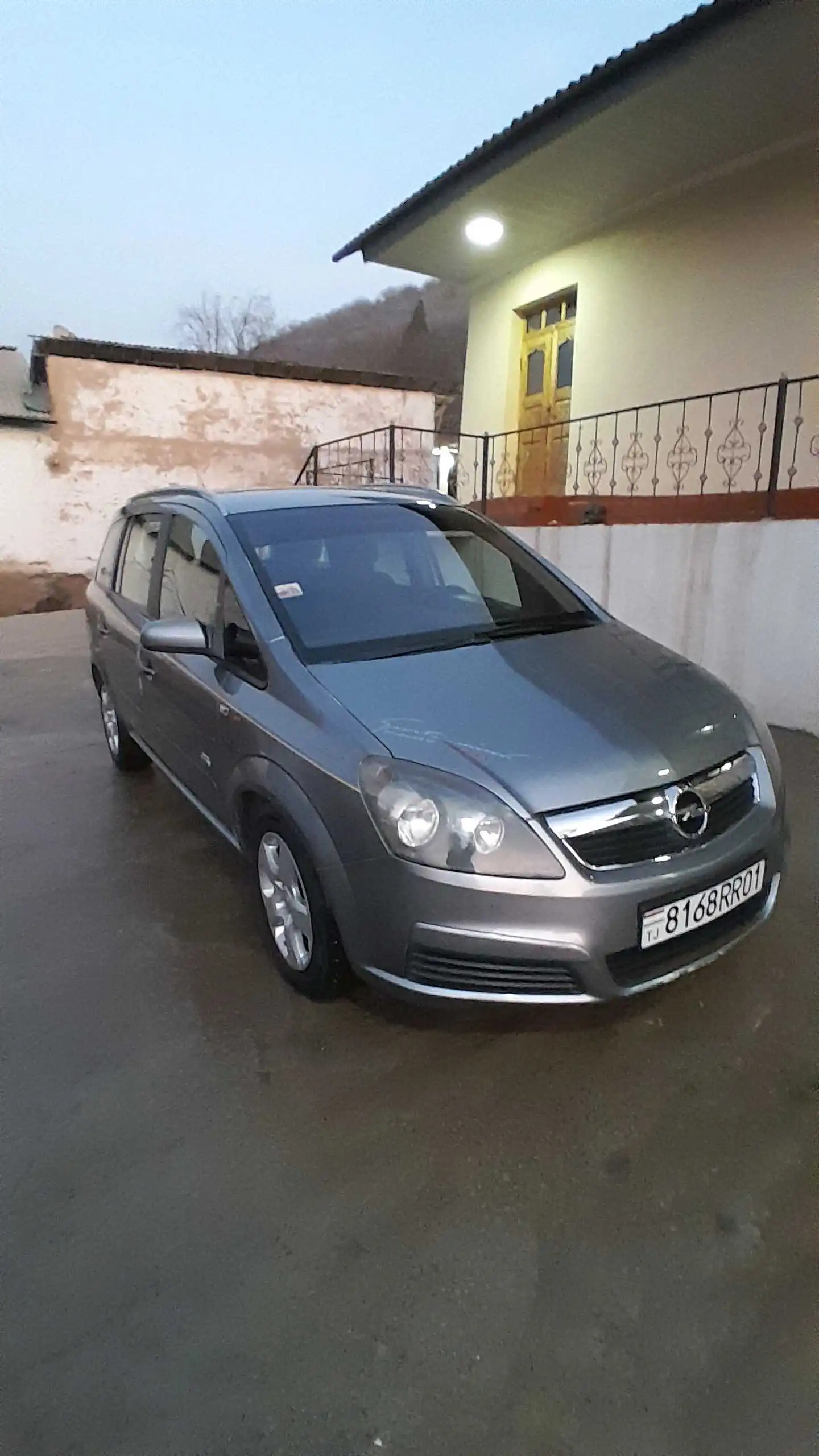 Opel Zafira 2008